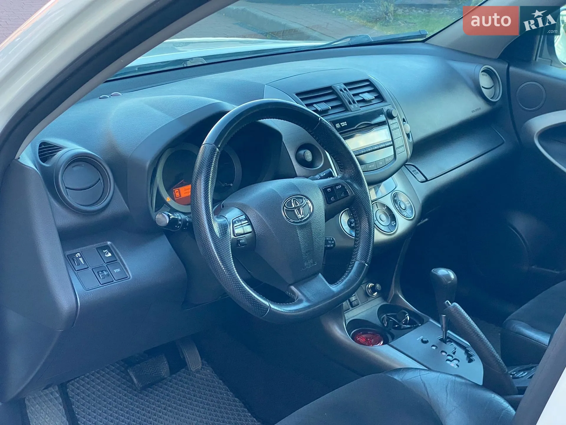 2011 Toyota RAV 4 - мініатюра 41