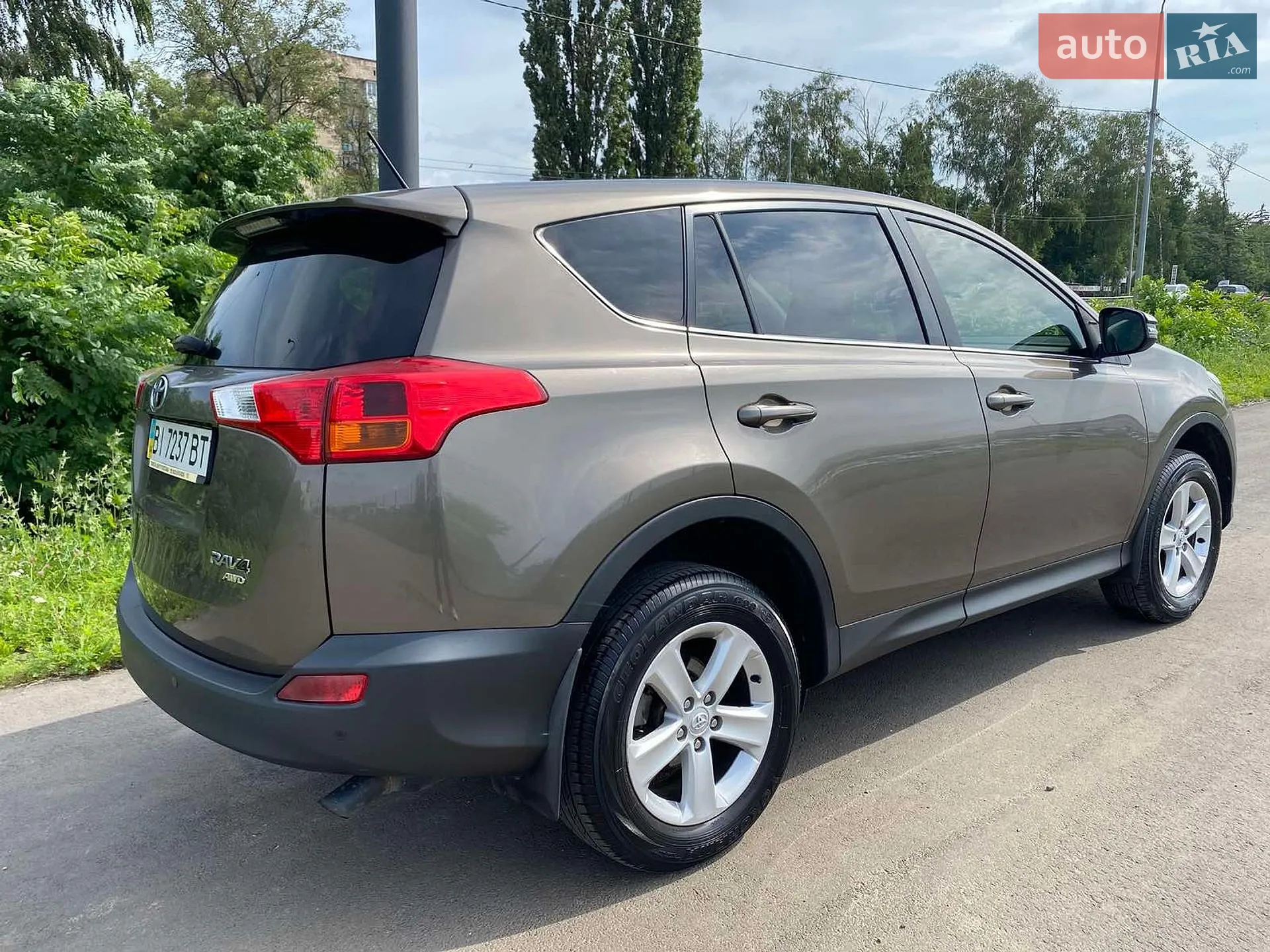 2013 Toyota RAV 4 - мініатюра 4