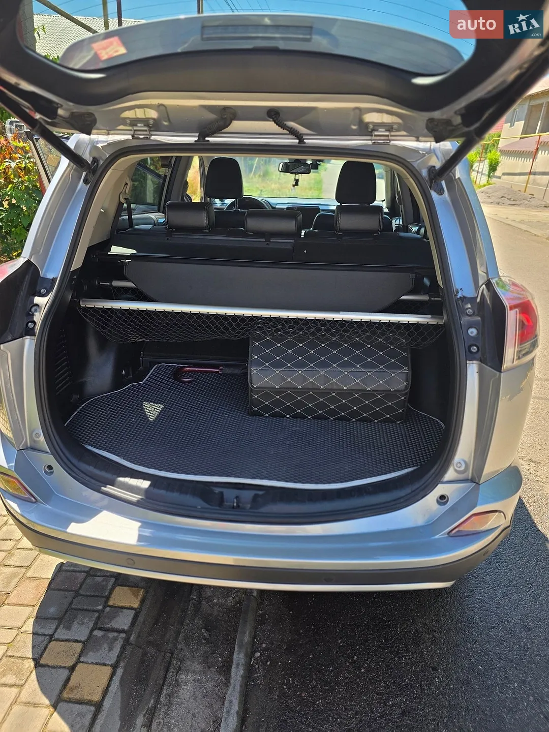2018 Toyota RAV 4 - мініатюра 2
