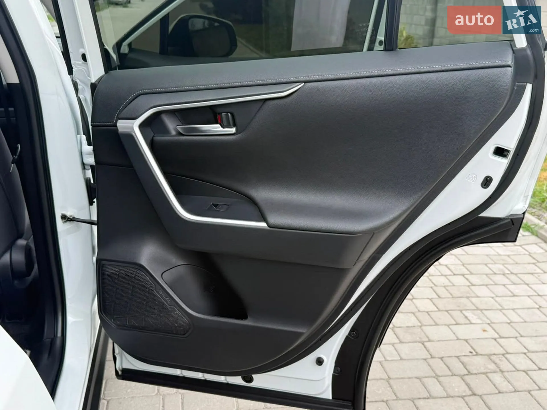 2023 Toyota RAV 4 - мініатюра 75