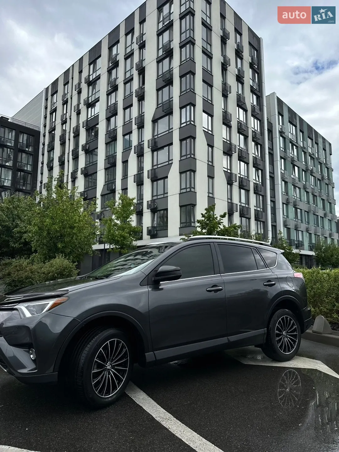 2015 Toyota RAV 4 - фото 1