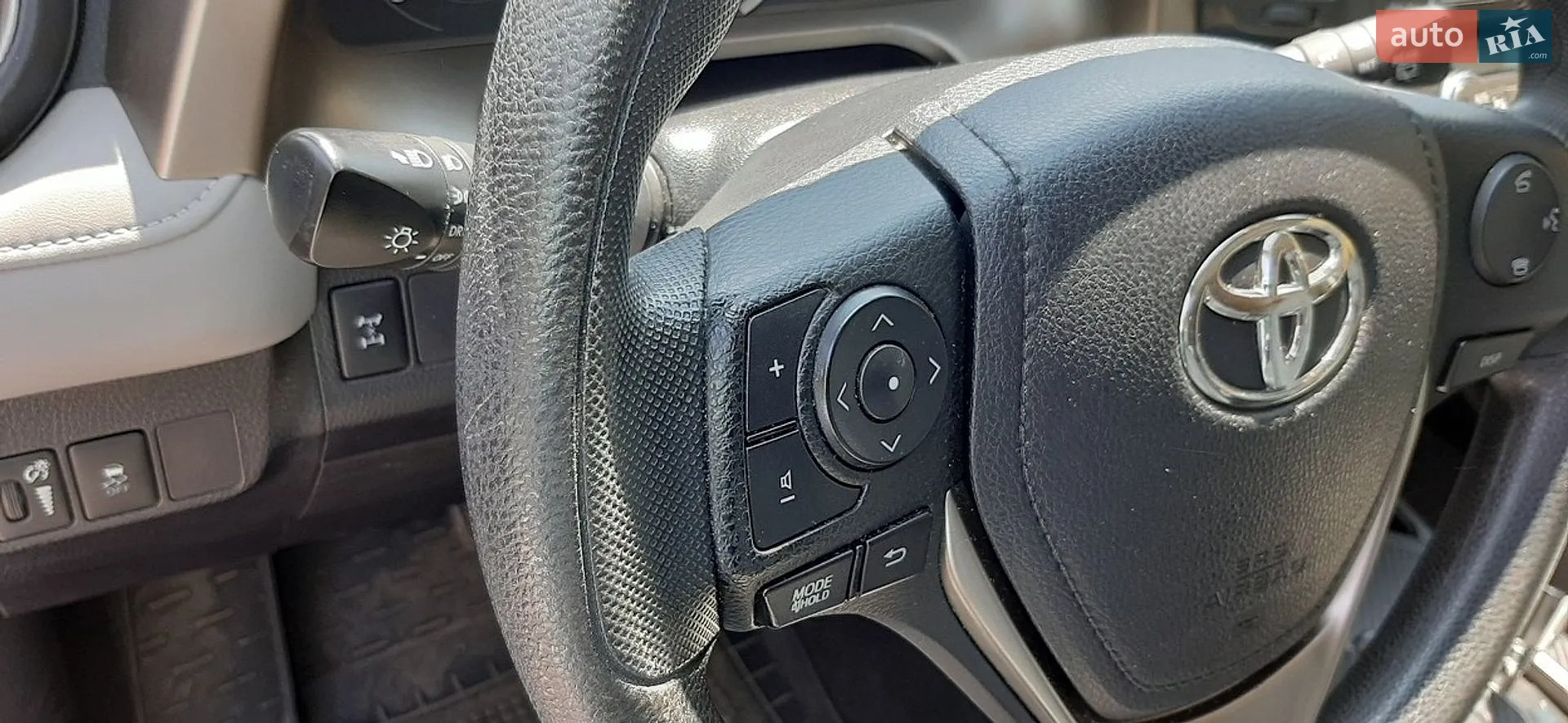 2015 Toyota RAV 4 - мініатюра 7