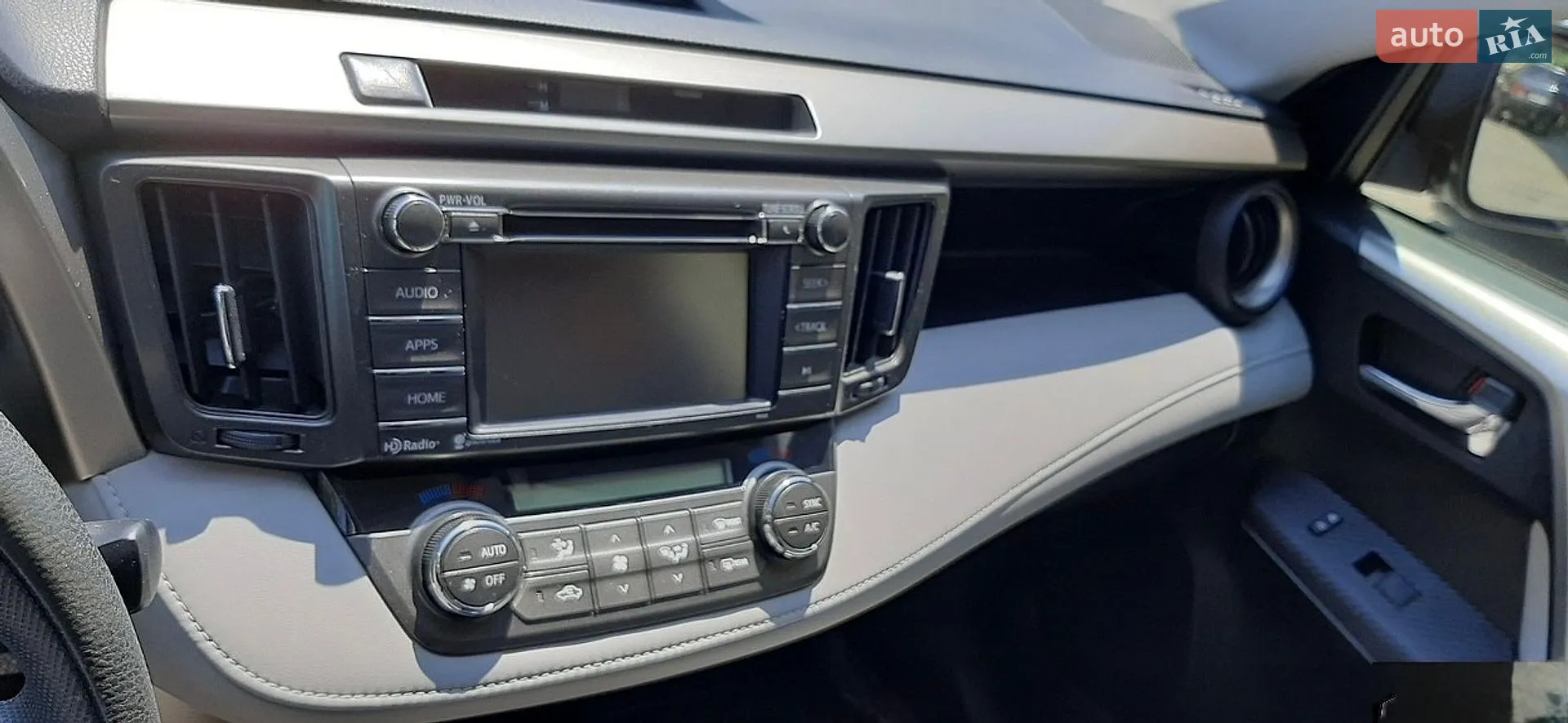 2015 Toyota RAV 4 - мініатюра 17