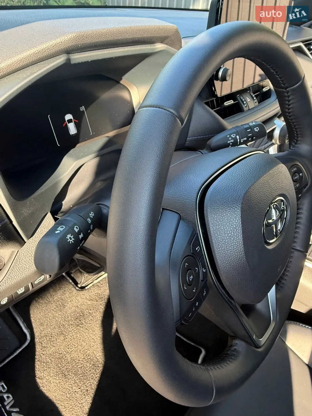 2025 Toyota RAV 4 - мініатюра 24