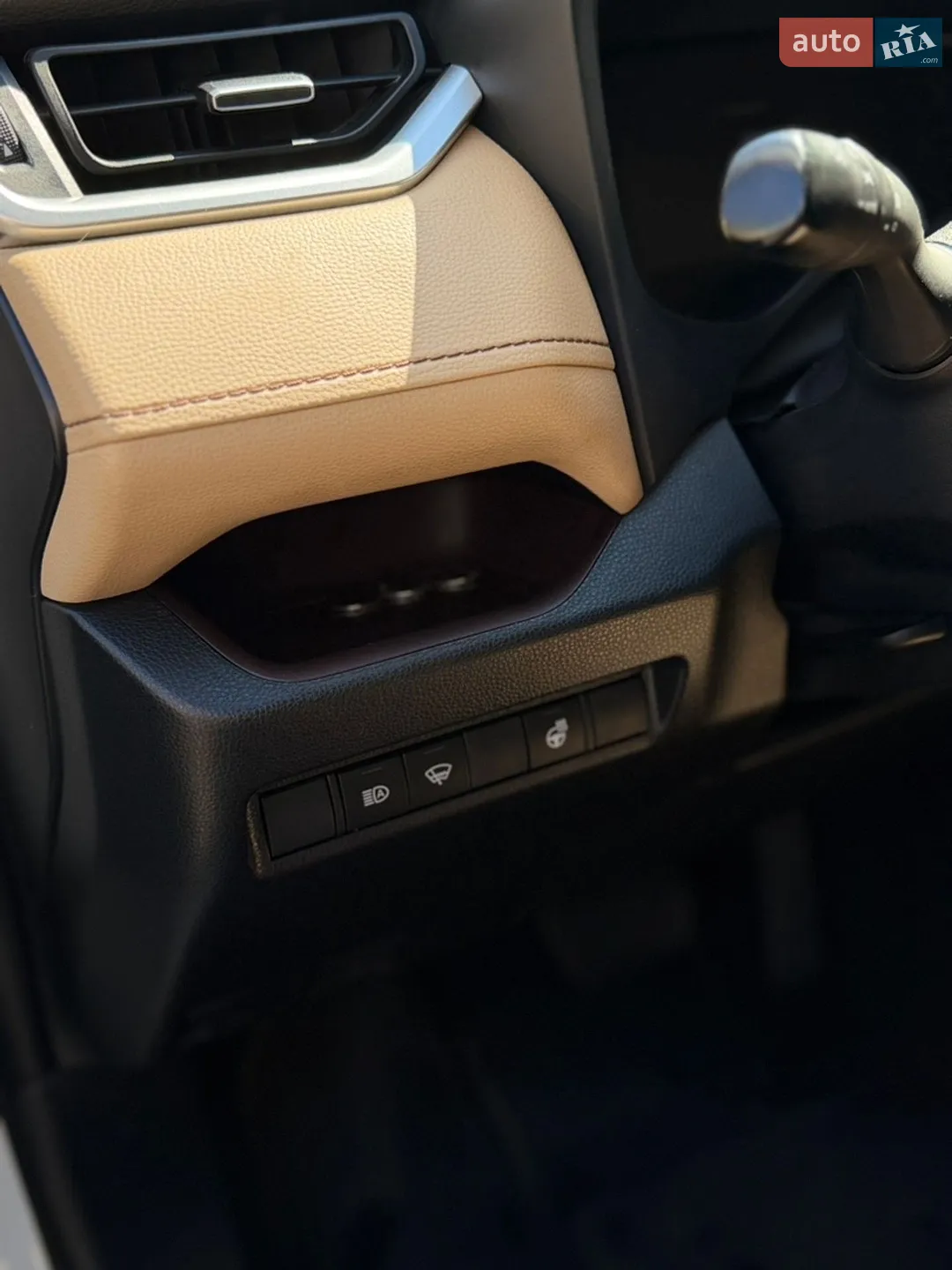 2020 Toyota RAV 4 - мініатюра 24