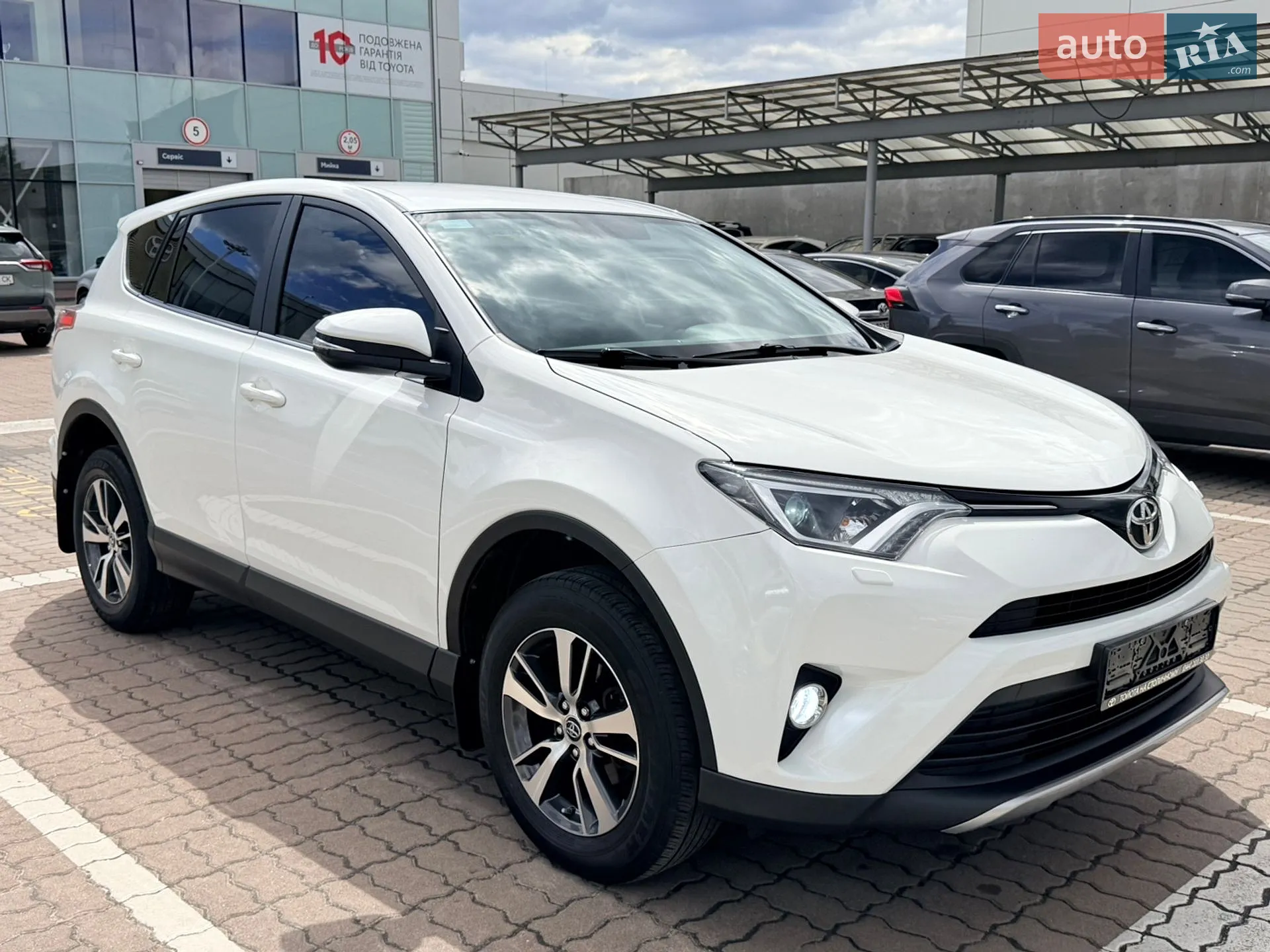 2018 Toyota RAV 4 - мініатюра 2