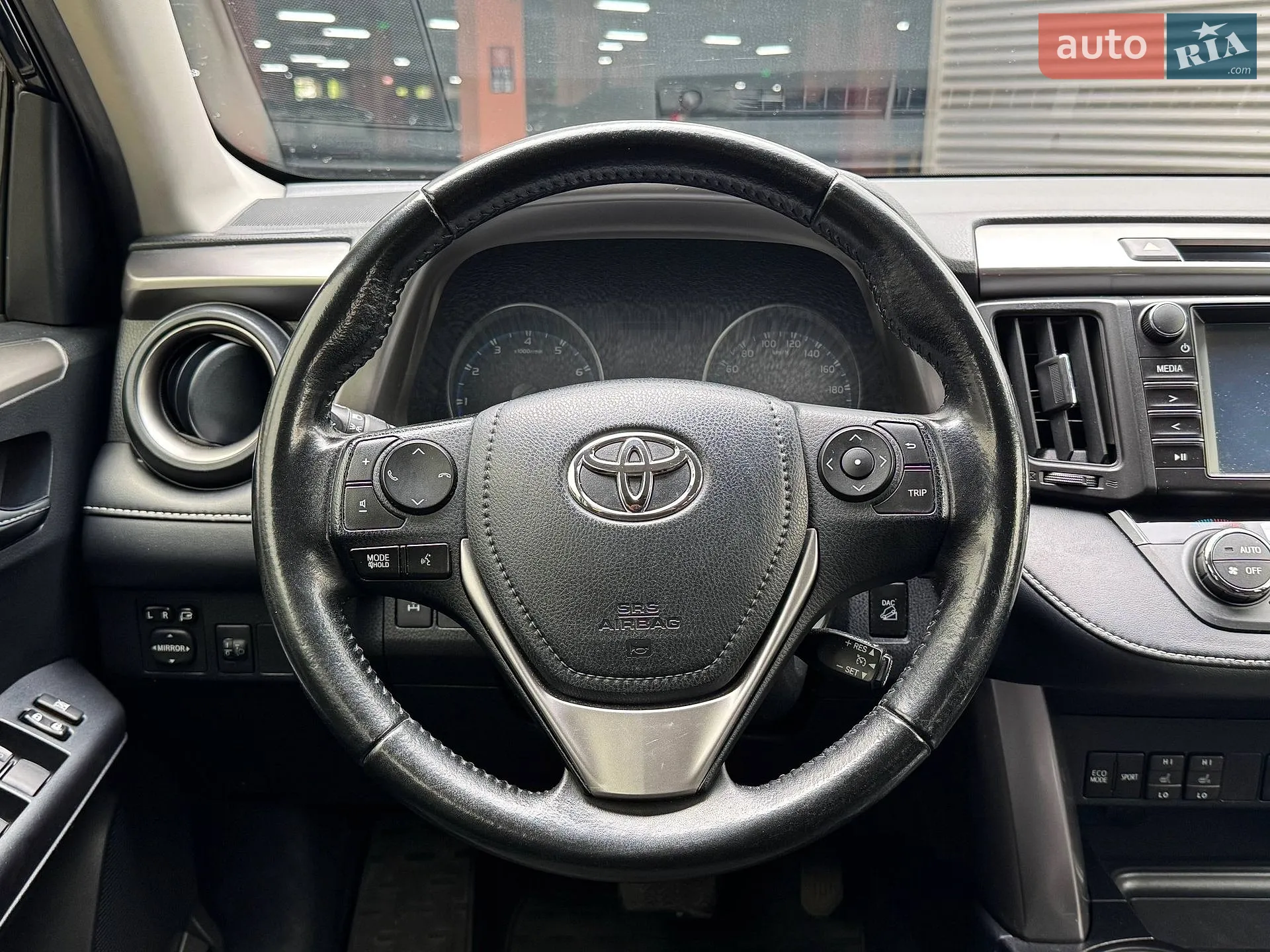 2017 Toyota RAV 4 - мініатюра 24