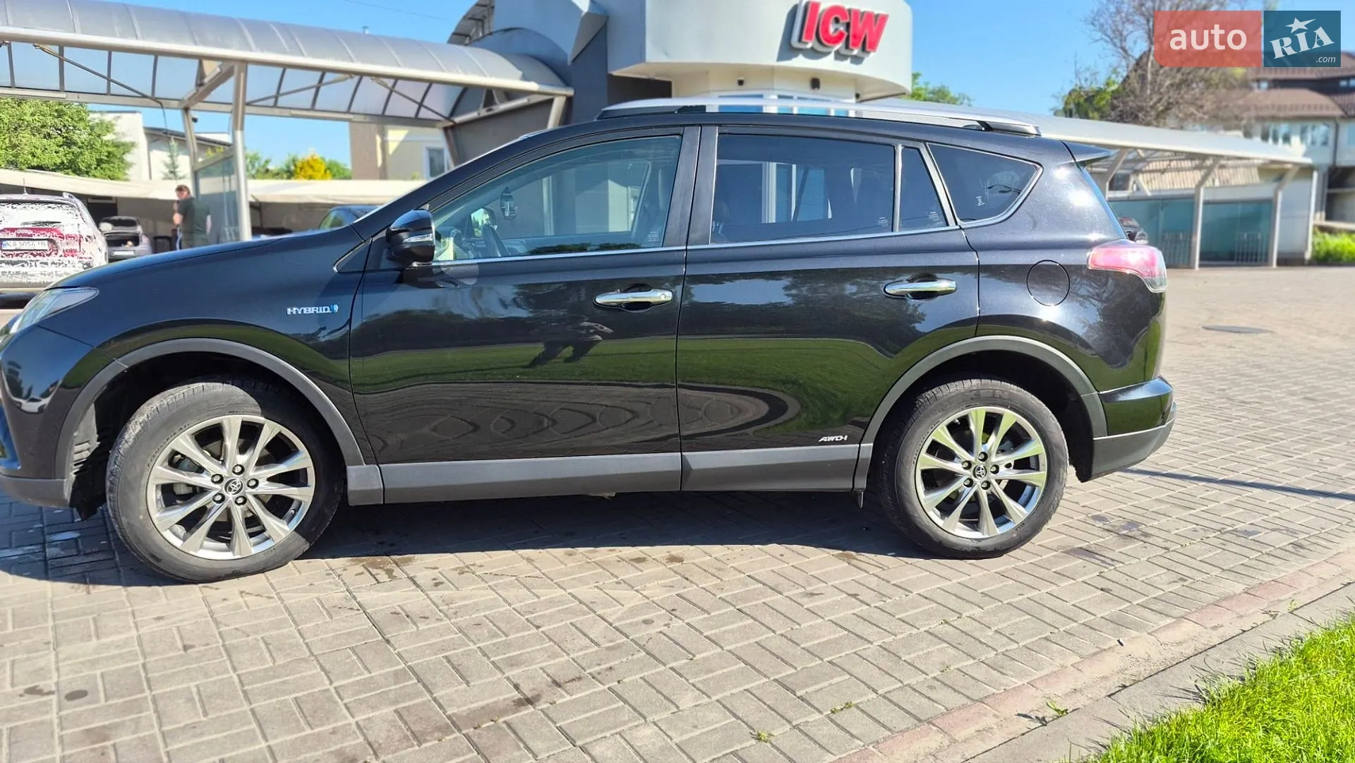2017 Toyota RAV 4 - мініатюра 4
