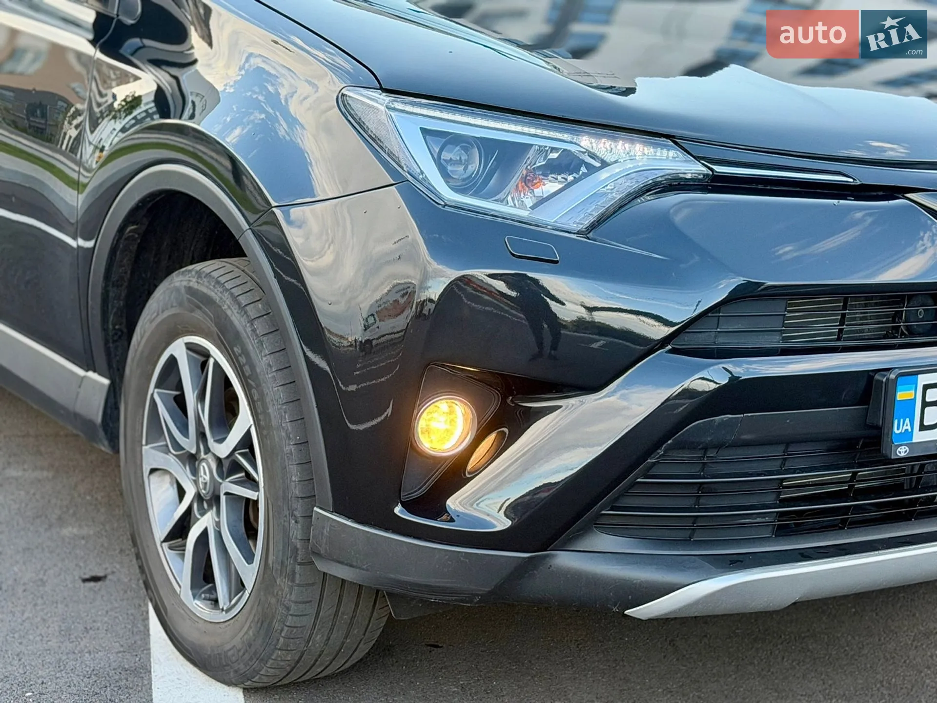 2018 Toyota RAV 4 - мініатюра 15