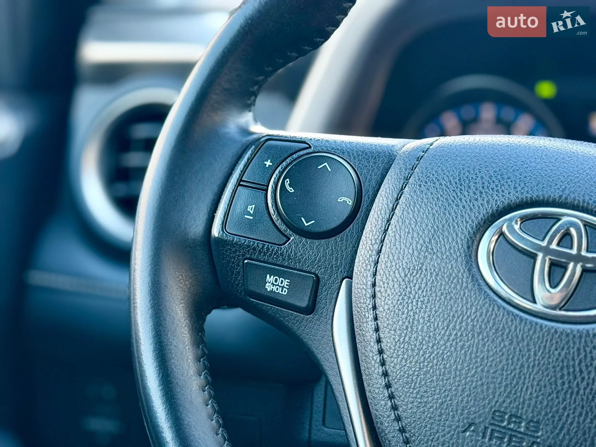 2018 Toyota RAV 4 - мініатюра 24
