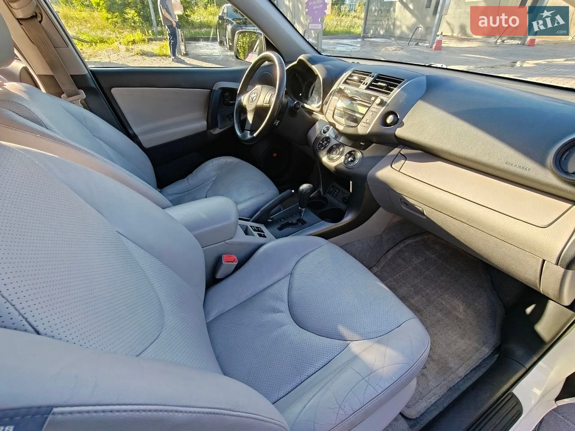 2011 Toyota RAV 4 - мініатюра 45