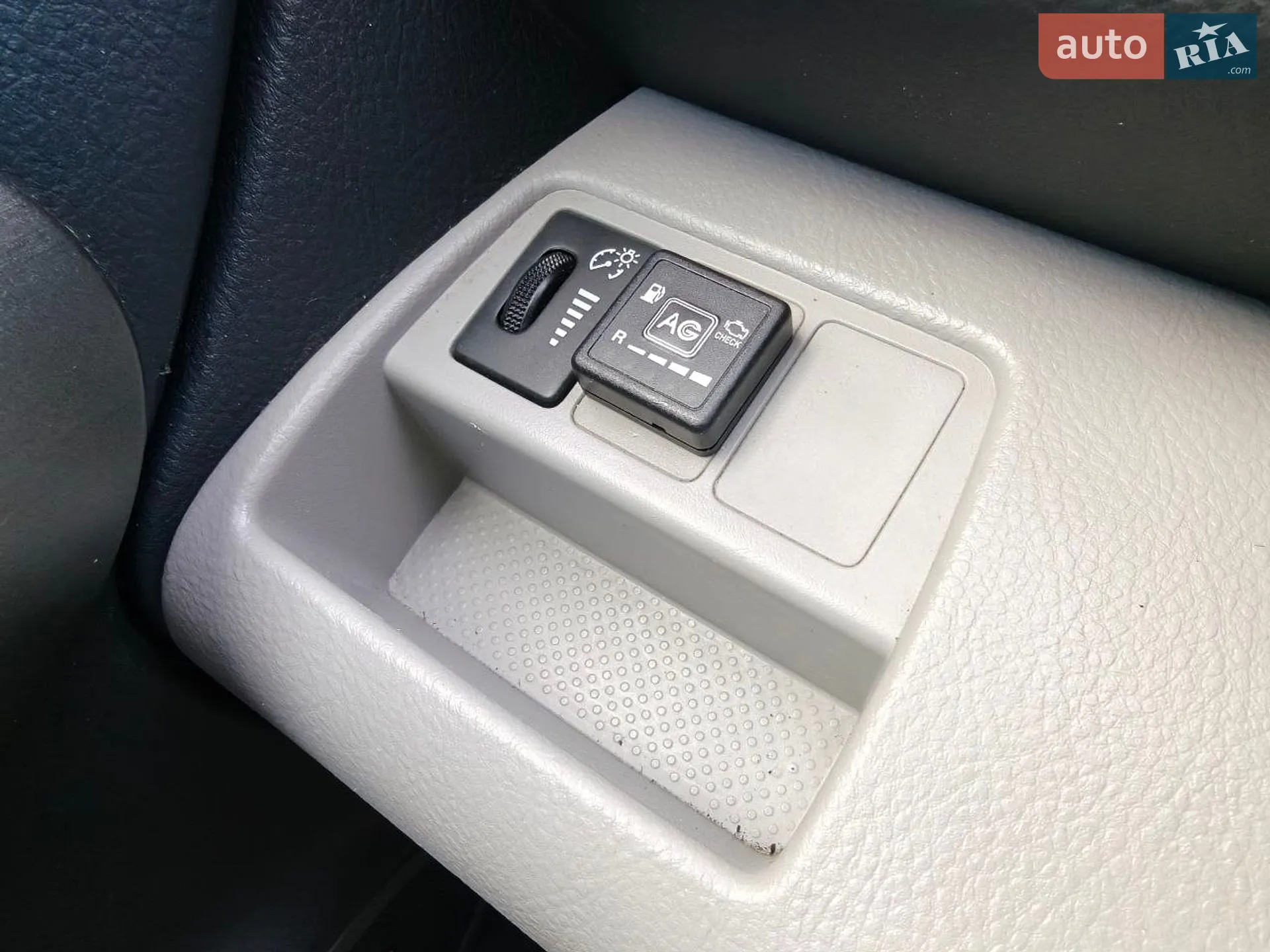 2011 Toyota RAV 4 - мініатюра 11