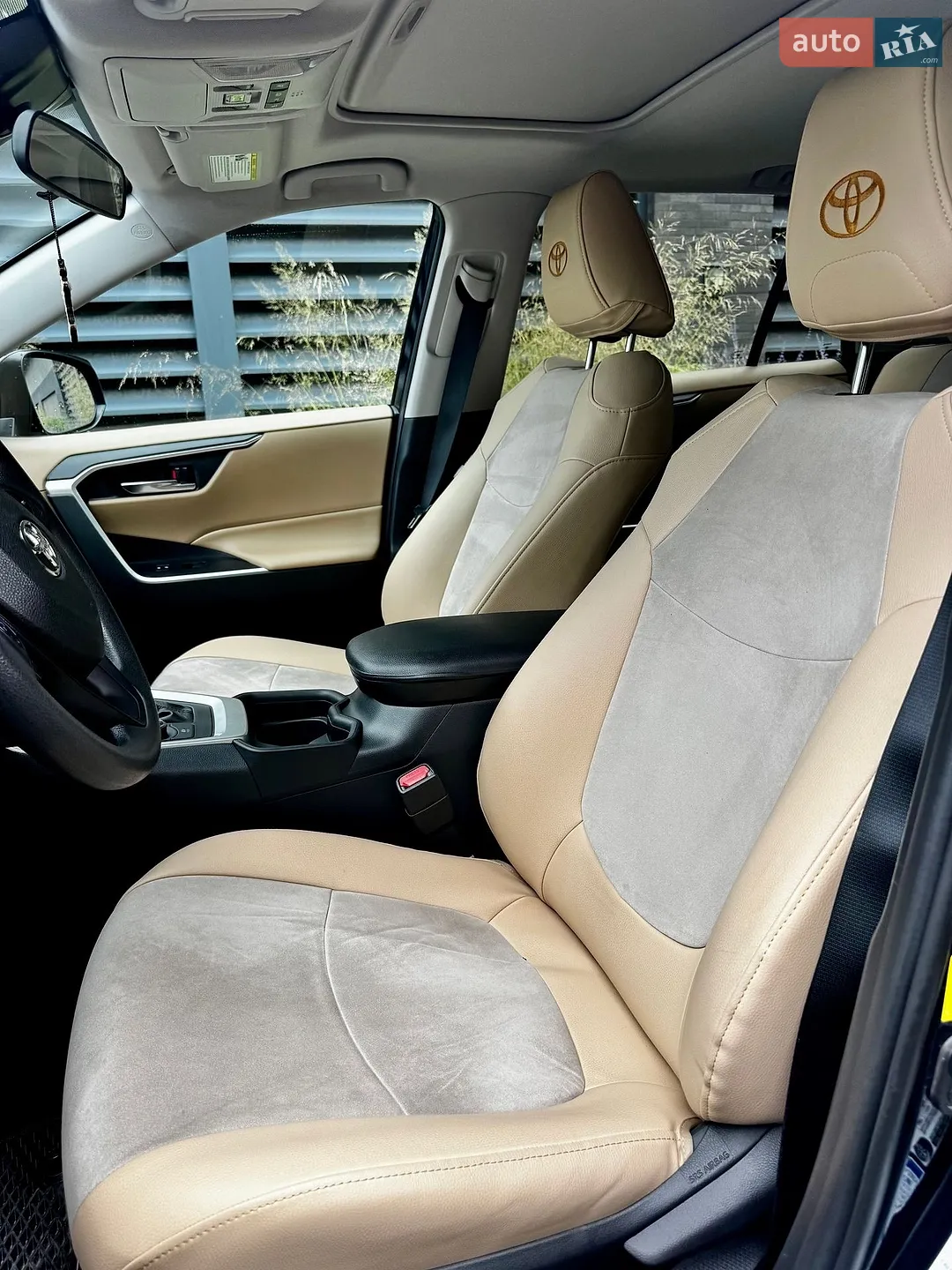 2019 Toyota RAV 4 - мініатюра 16