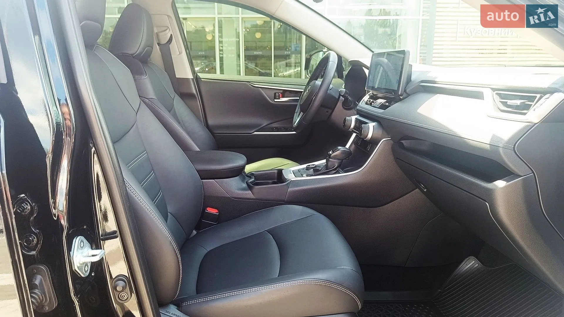 2019 Toyota RAV 4 - мініатюра 6