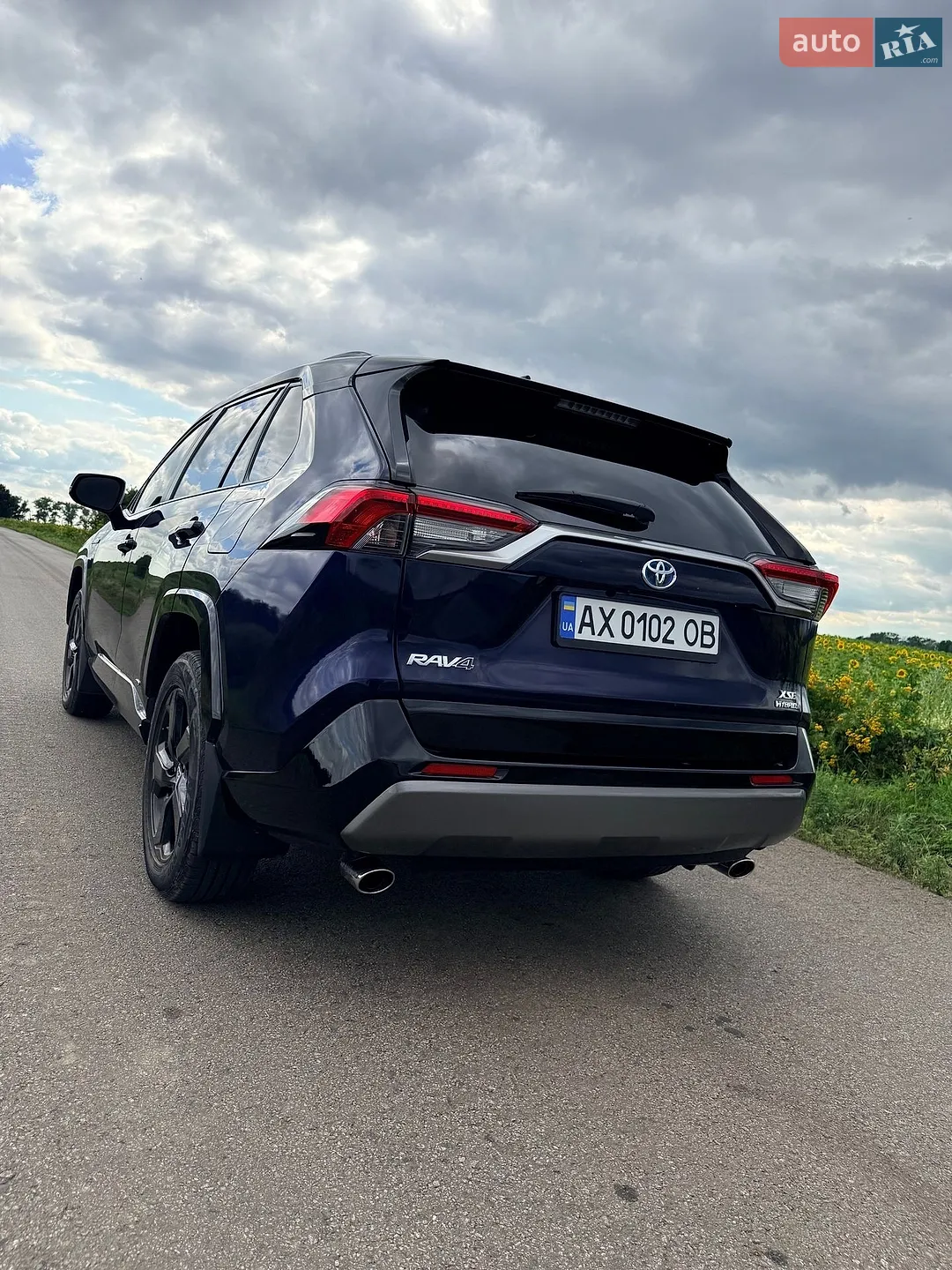 2021 Toyota RAV 4 - мініатюра 13