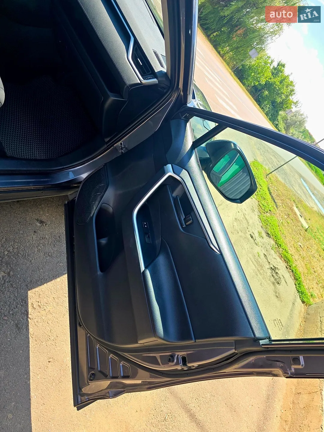 2019 Toyota RAV 4 - мініатюра 15