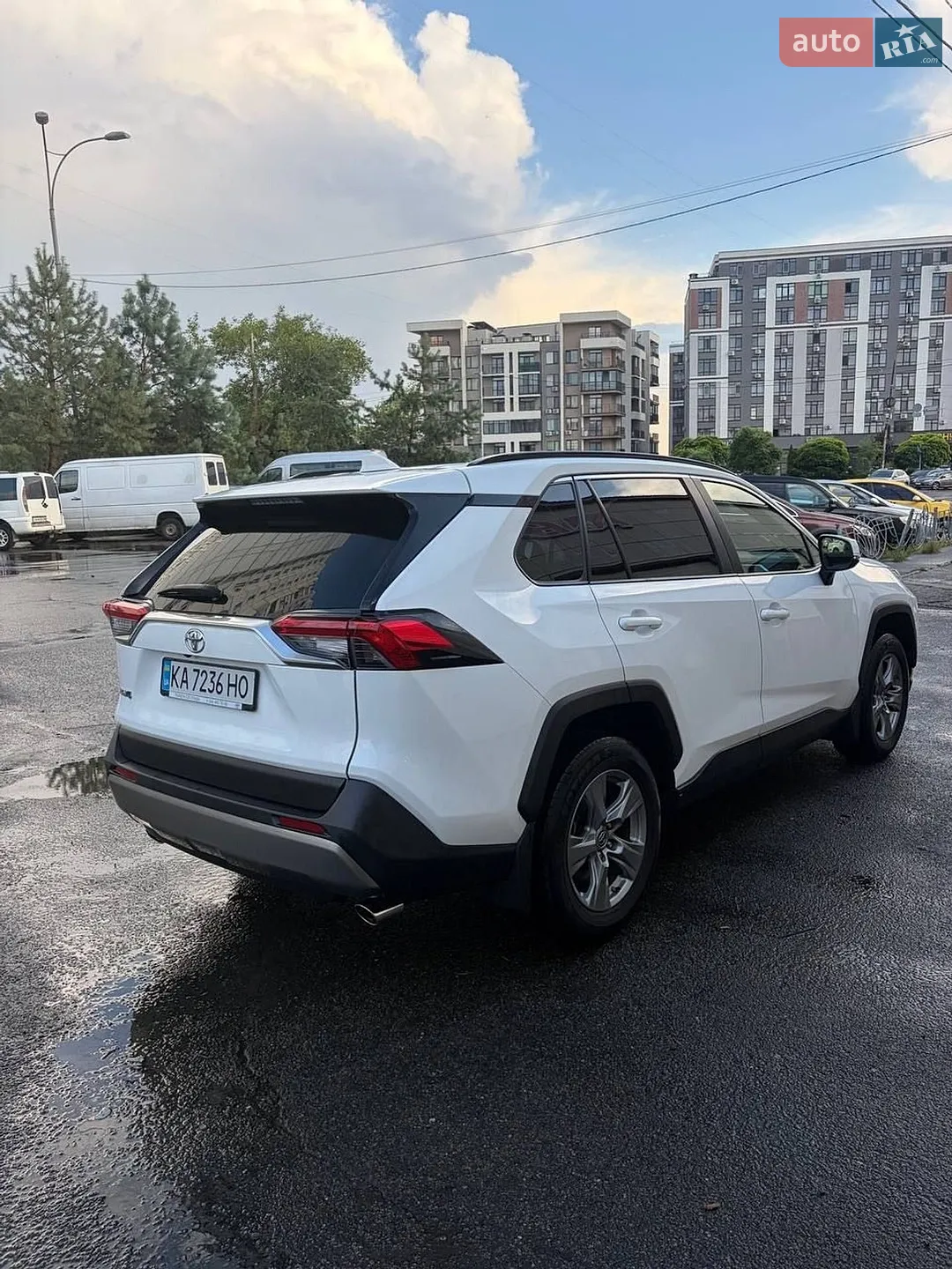 2022 Toyota RAV 4 - мініатюра 3