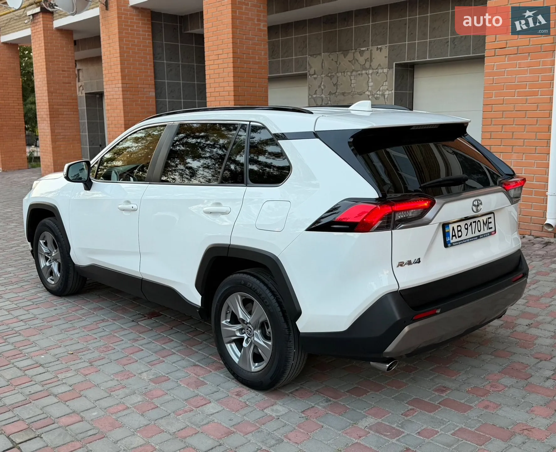 2022 Toyota RAV 4 - мініатюра 14