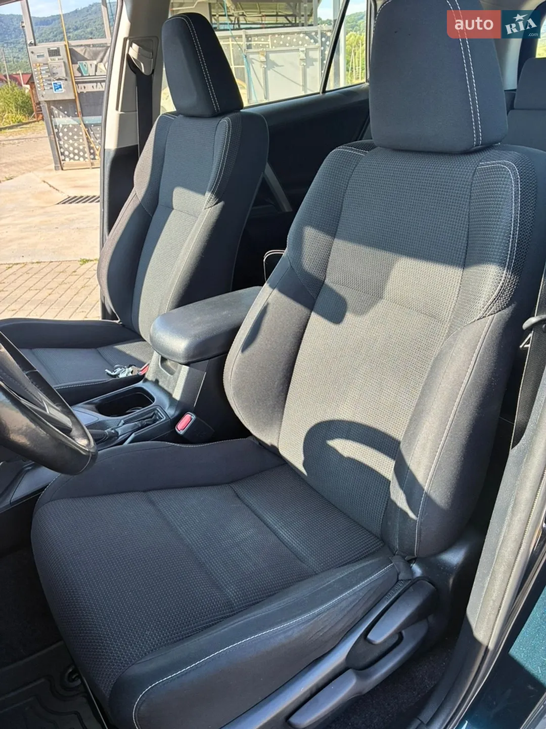 2018 Toyota RAV 4 - мініатюра 25