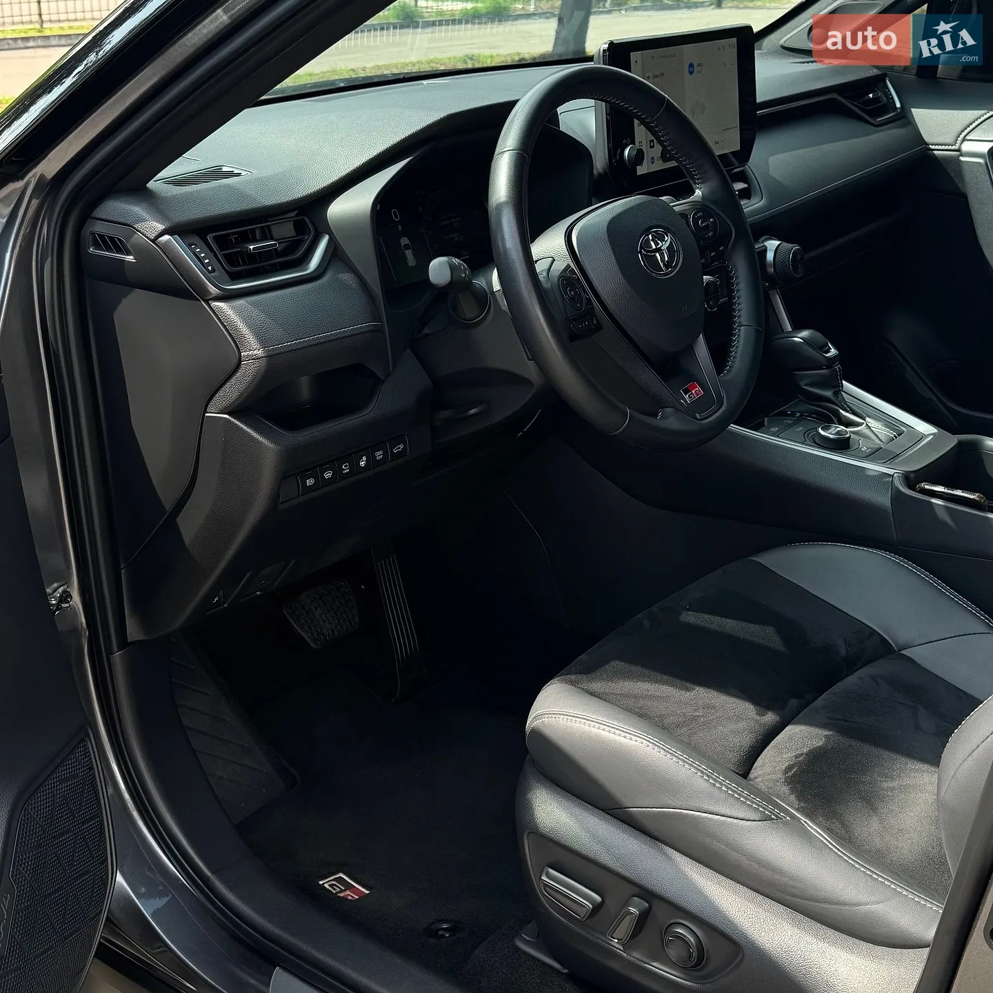 2024 Toyota RAV 4 - мініатюра 28