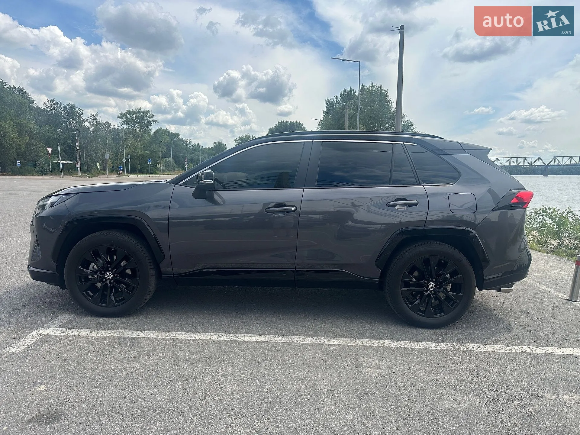2025 Toyota RAV 4 - мініатюра 5