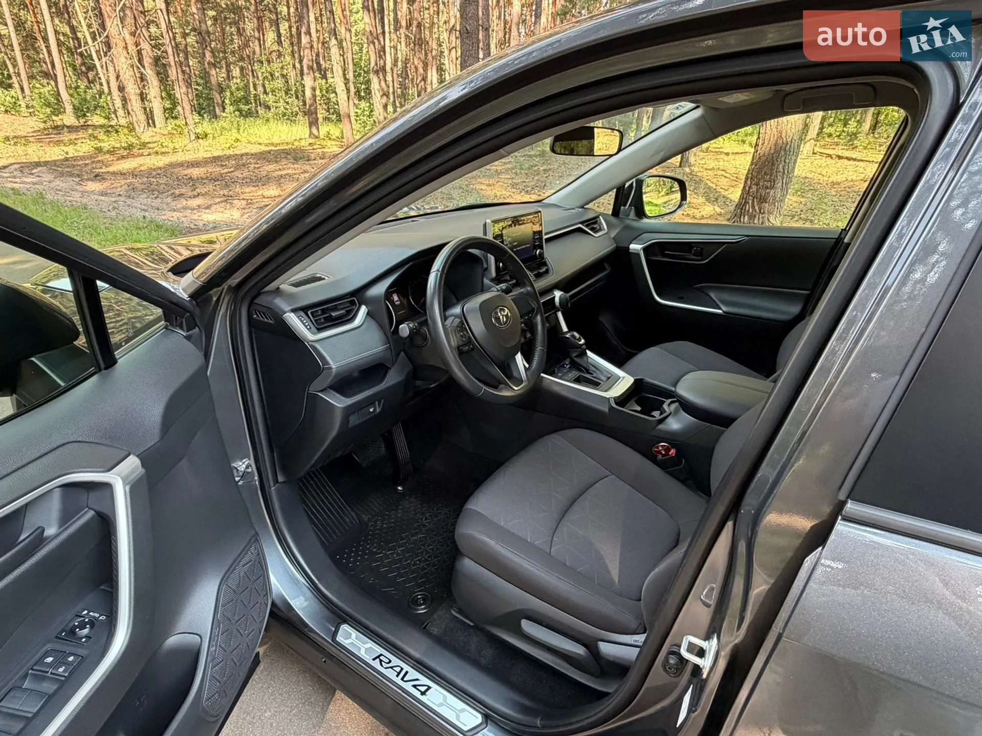 2020 Toyota RAV 4 - мініатюра 36