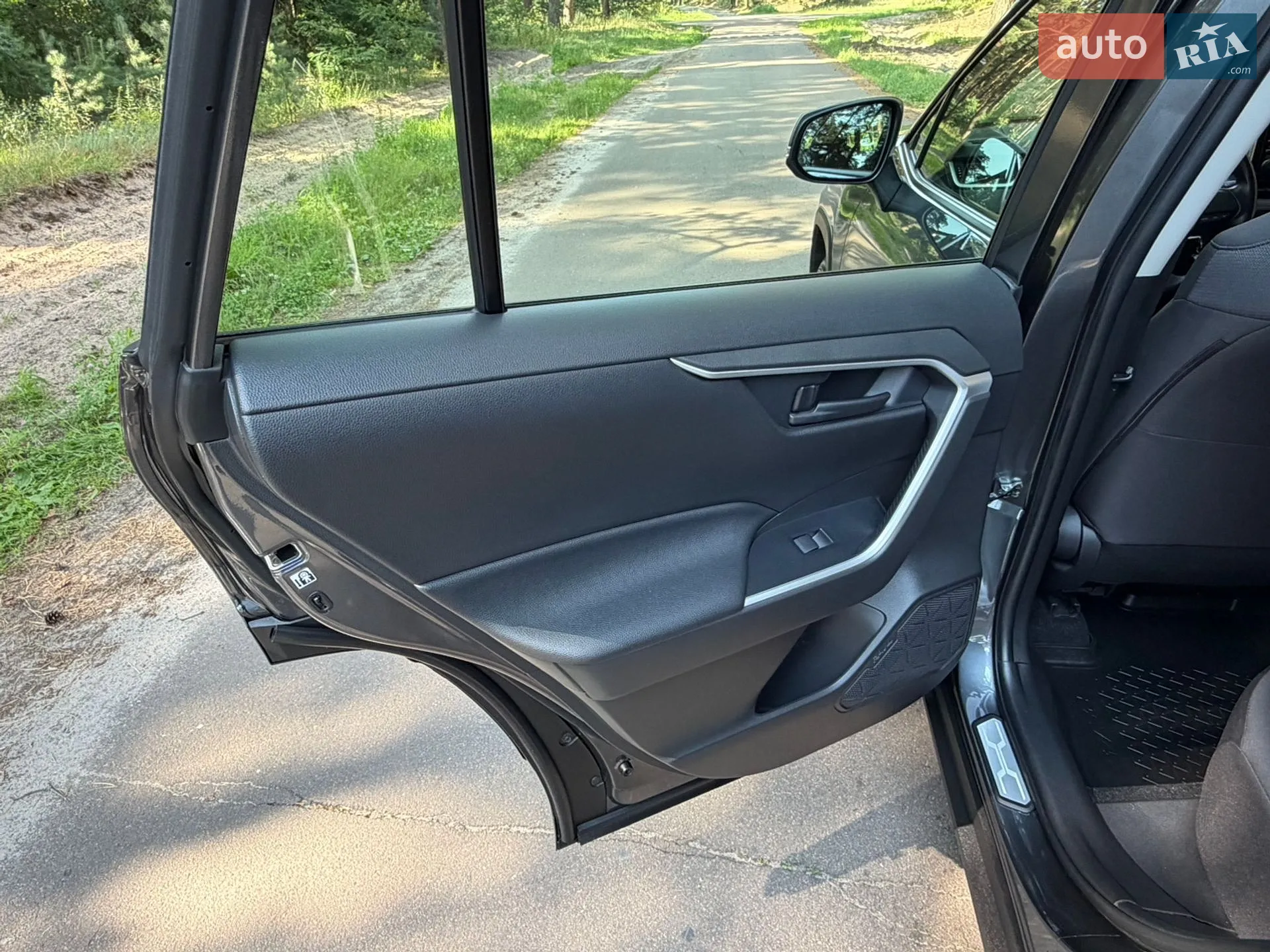 2020 Toyota RAV 4 - мініатюра 43