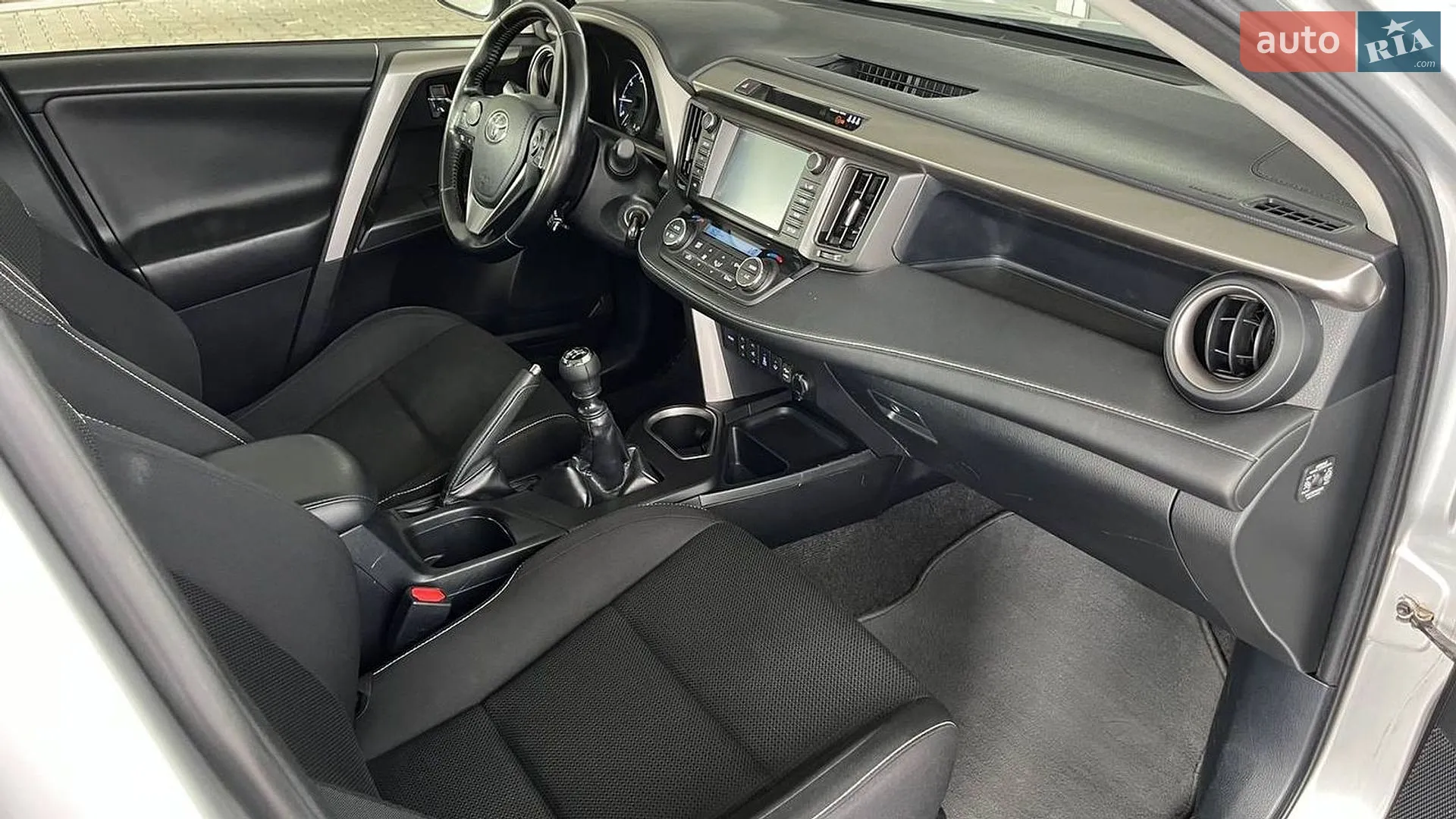 2016 Toyota RAV 4 - мініатюра 6