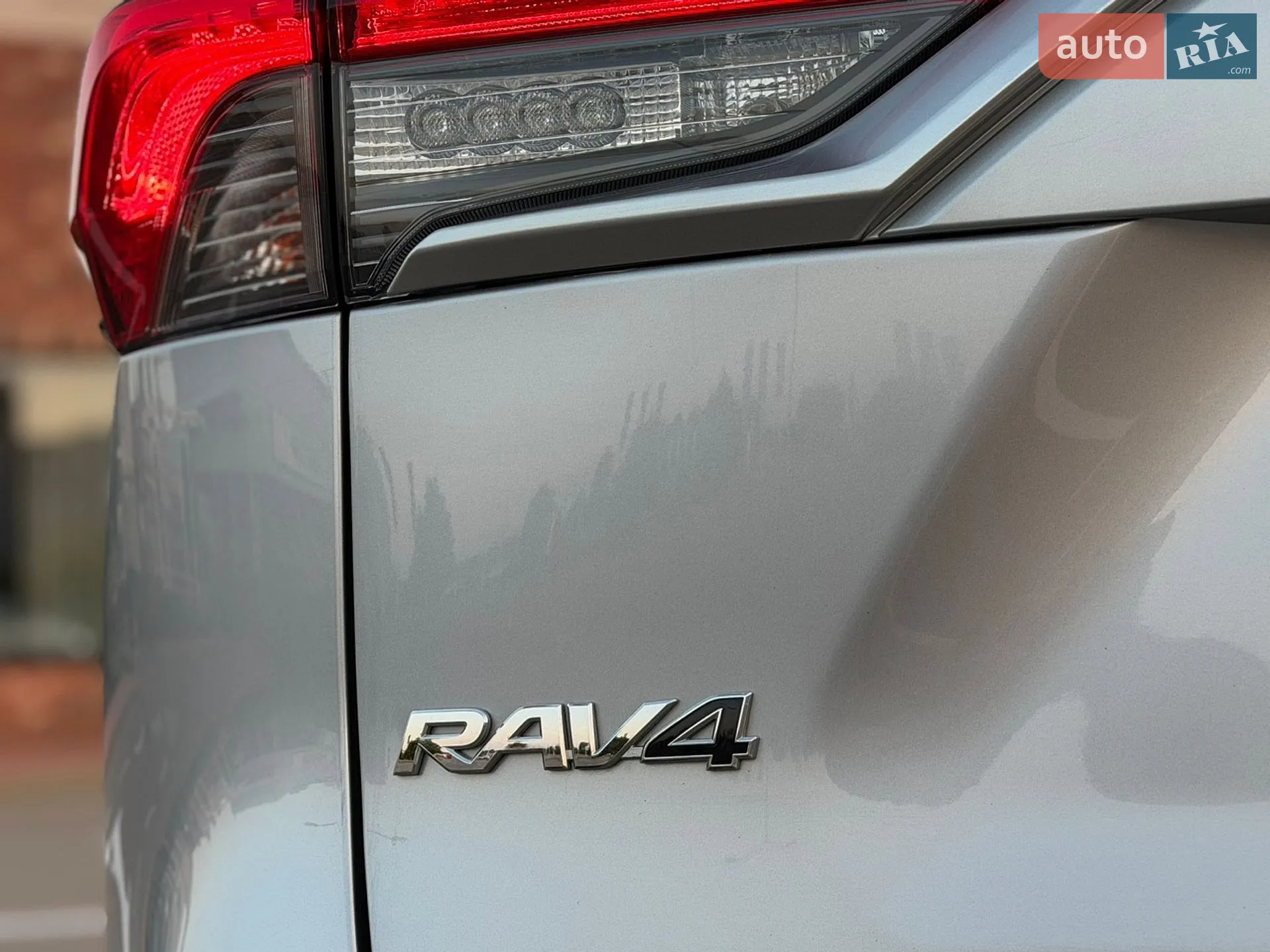 2020 Toyota RAV 4 - мініатюра 9