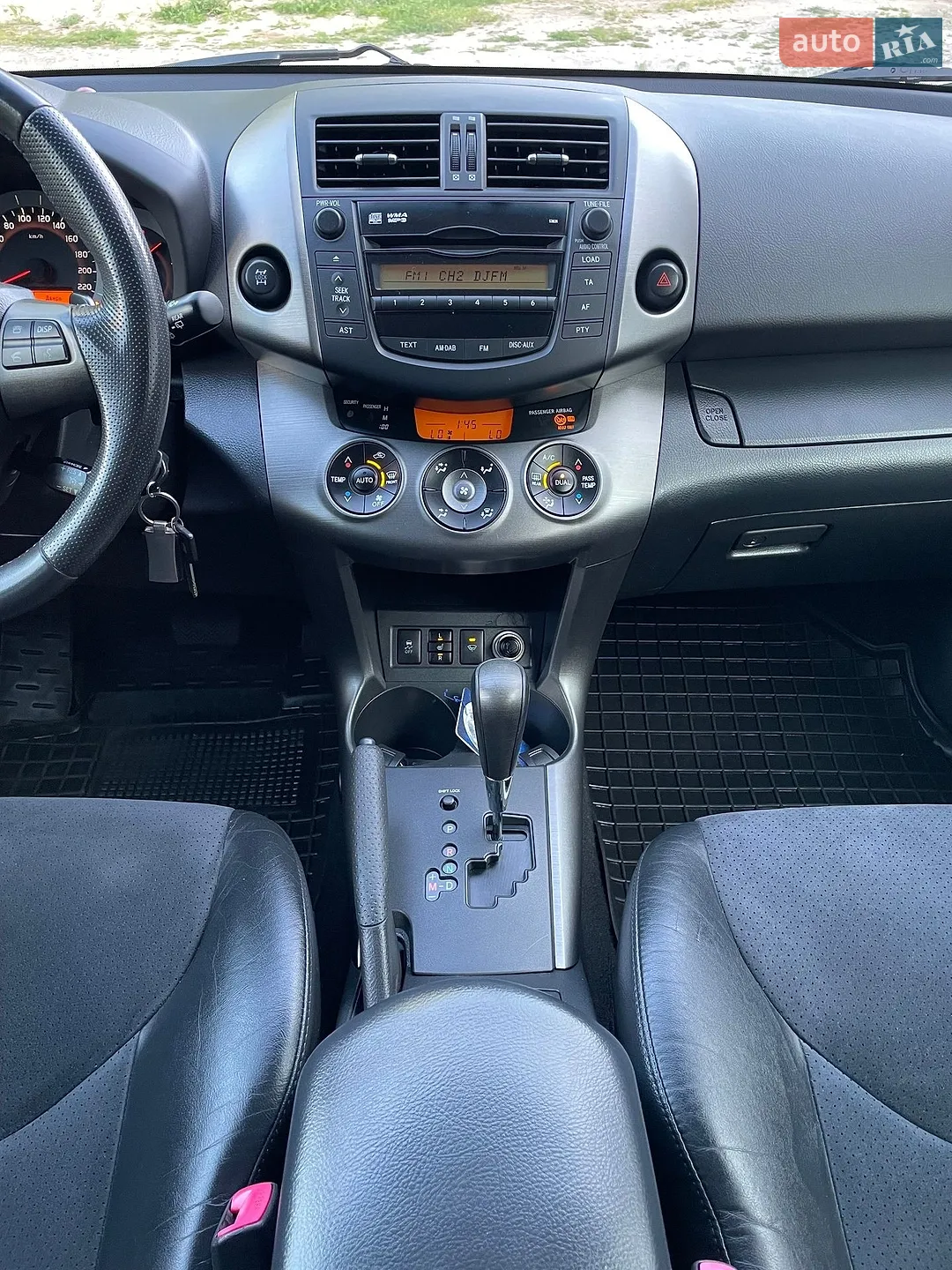 2011 Toyota RAV 4 - мініатюра 71