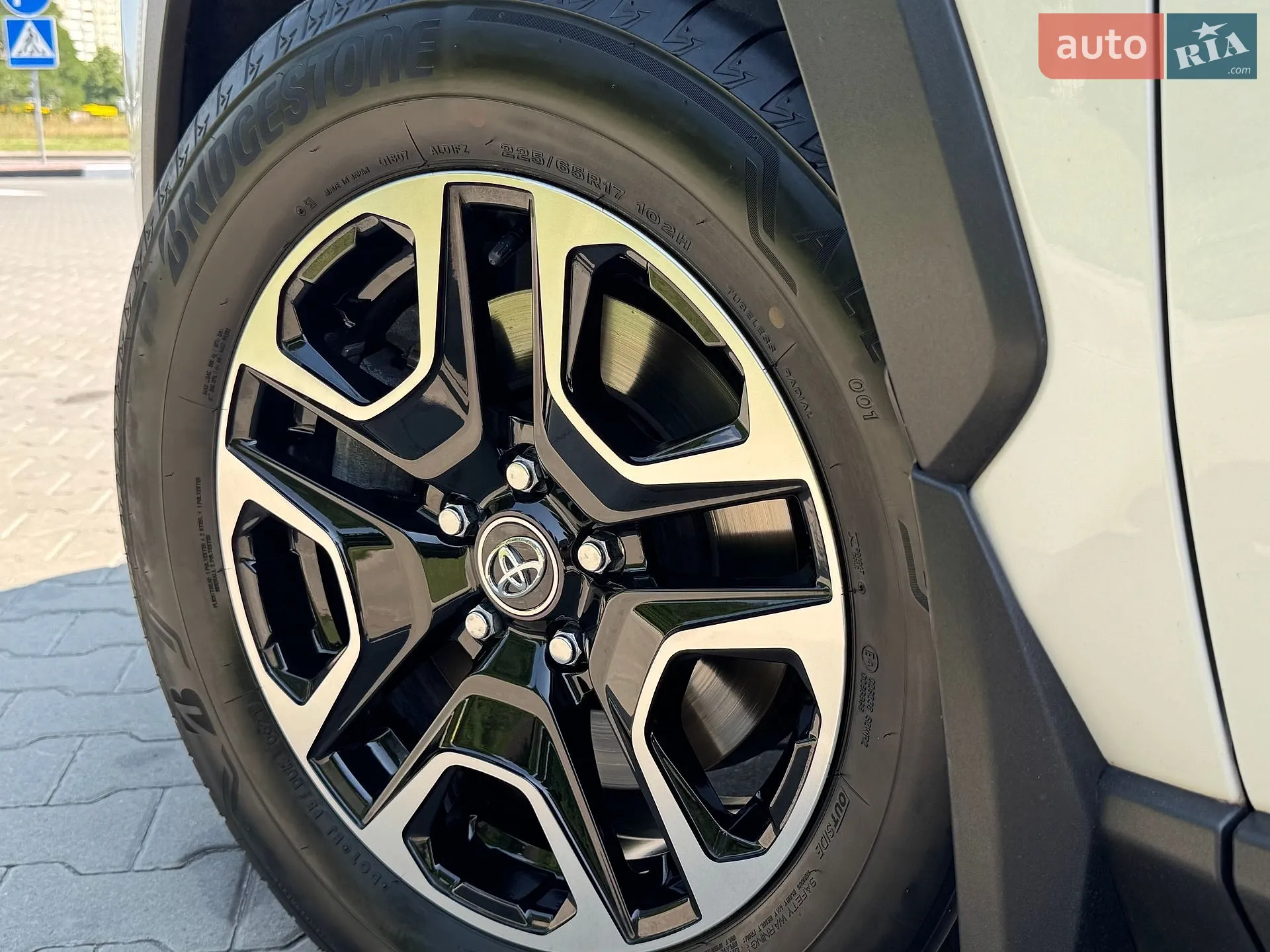 2020 Toyota RAV 4 - мініатюра 28