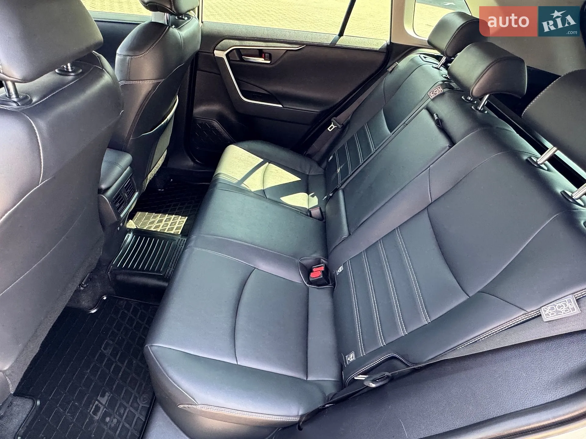 2020 Toyota RAV 4 - мініатюра 44