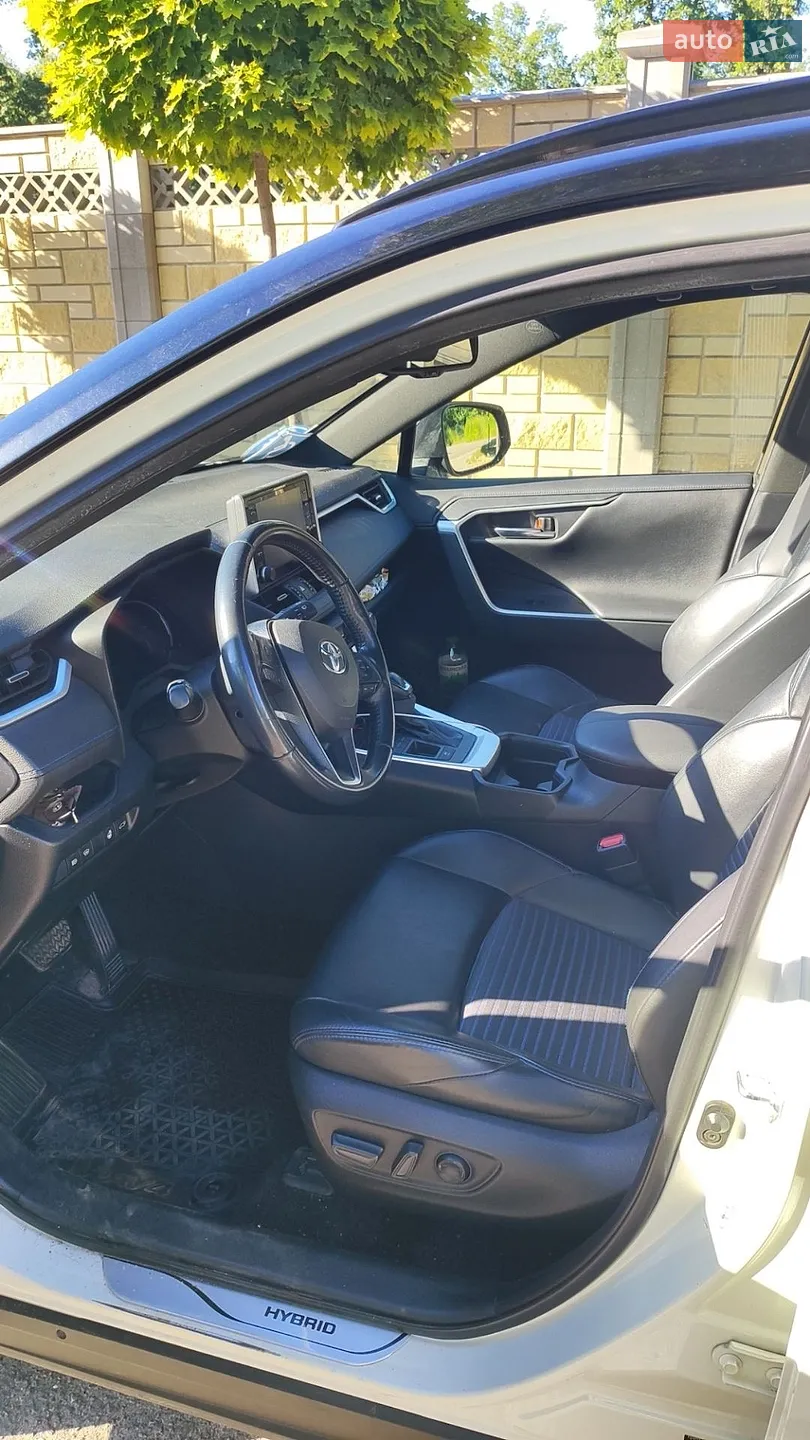 2018 Toyota RAV 4 - мініатюра 7