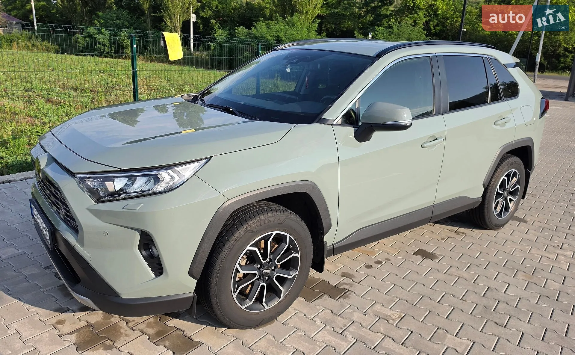 2021 Toyota RAV 4 - мініатюра 6