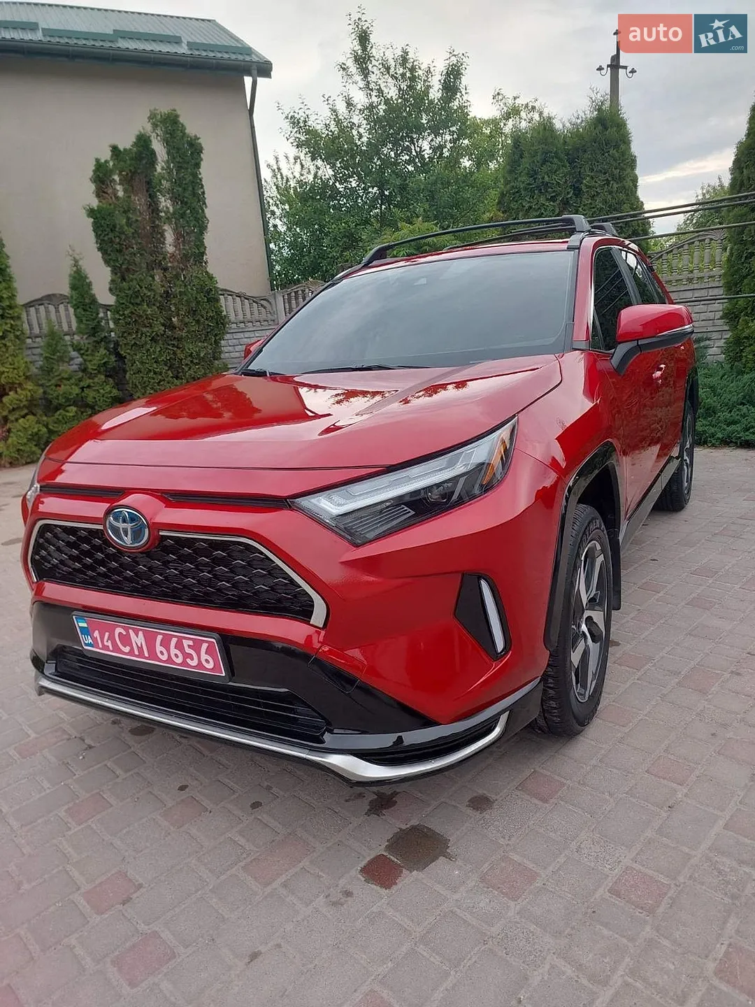 2024 Toyota RAV 4 - фото 1
