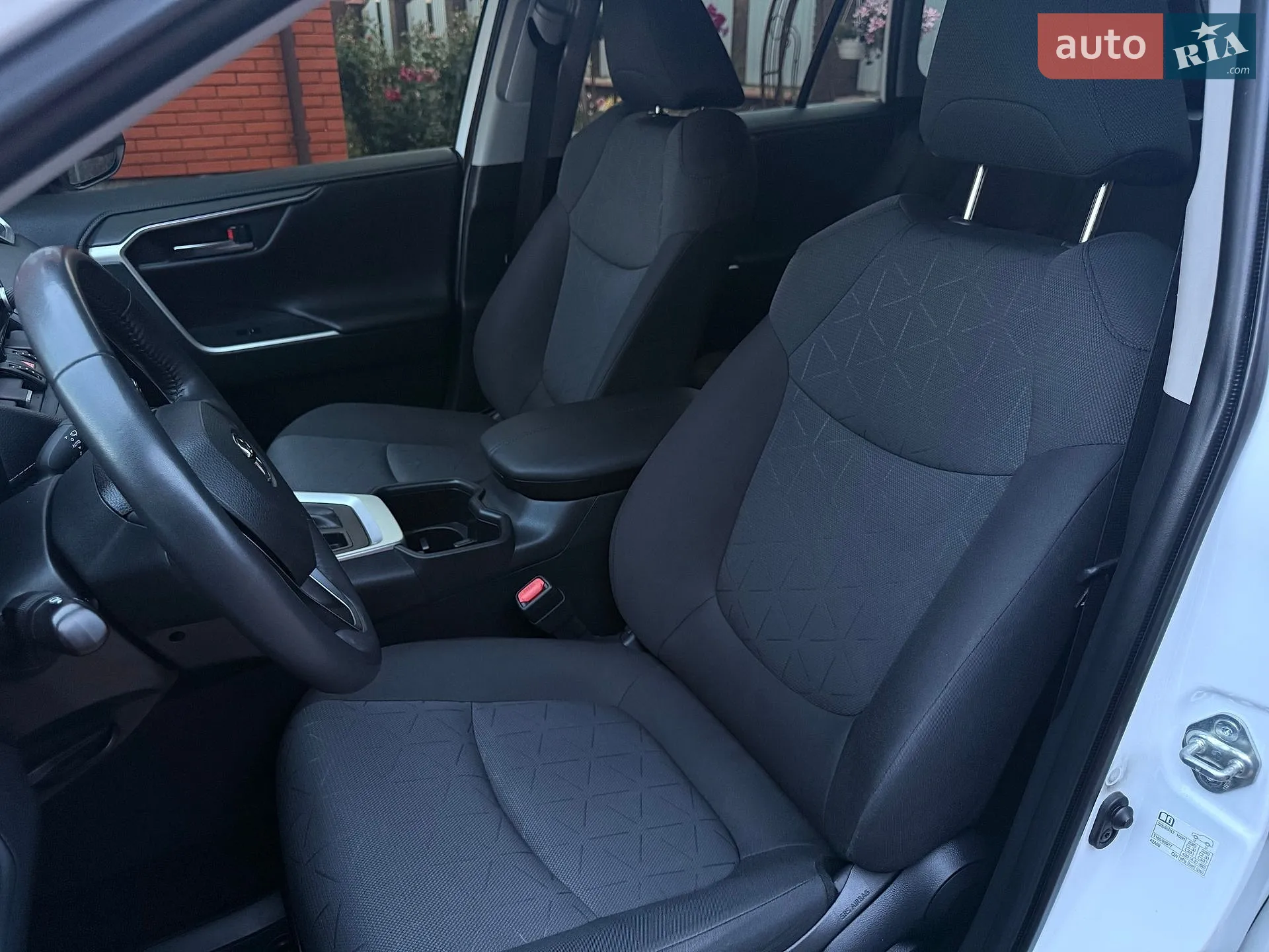 2022 Toyota RAV 4 - мініатюра 21
