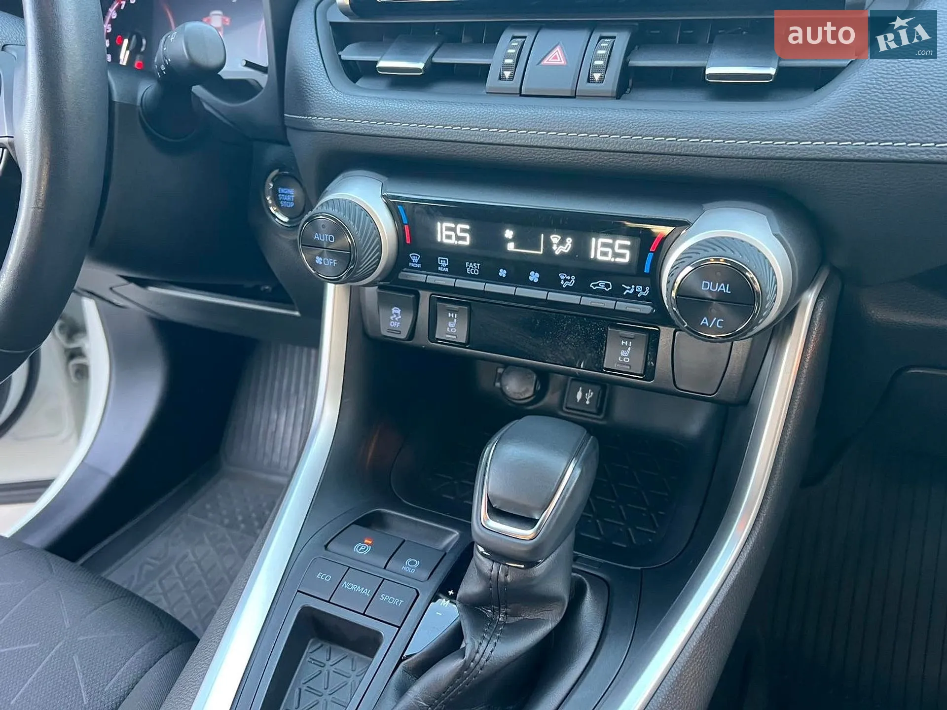 2019 Toyota RAV 4 - мініатюра 35