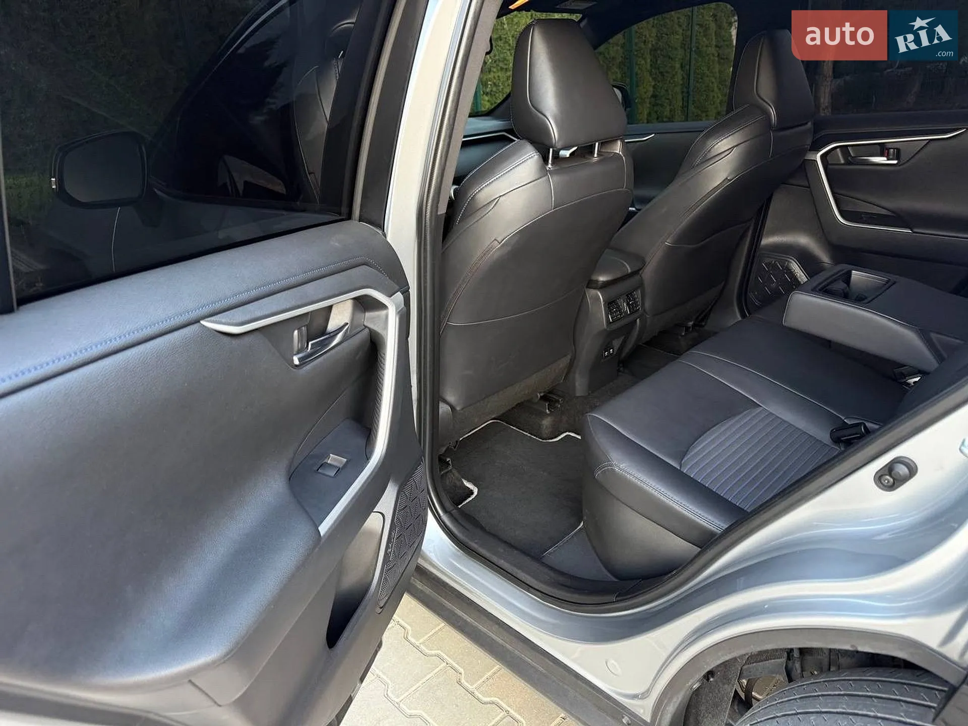 2021 Toyota RAV 4 - мініатюра 21