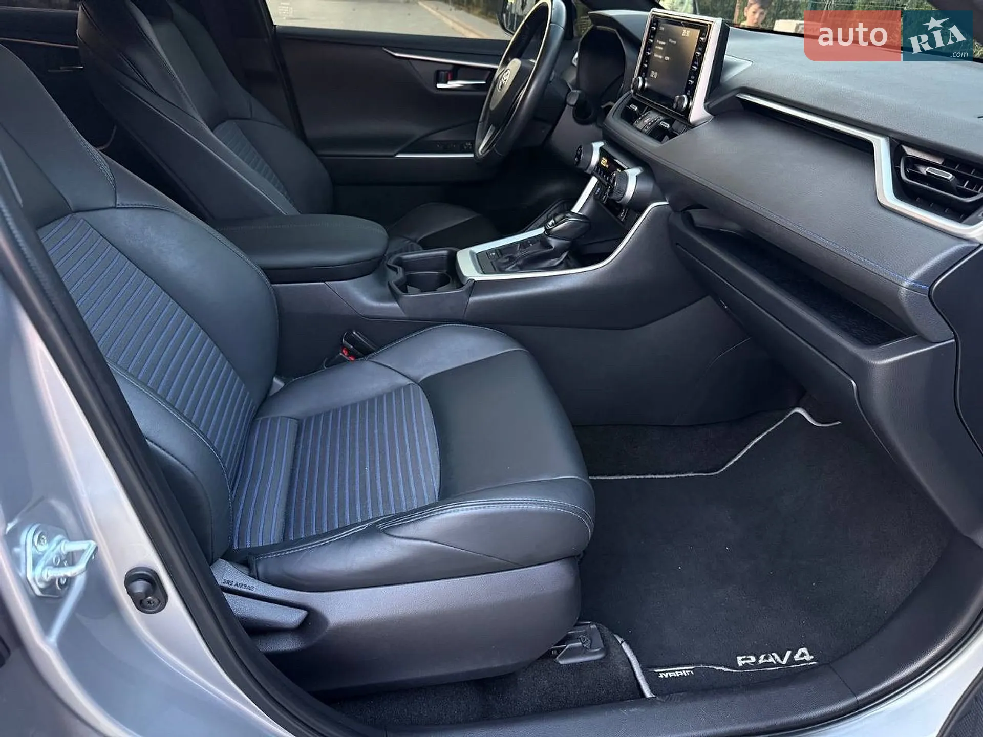 2021 Toyota RAV 4 - мініатюра 27