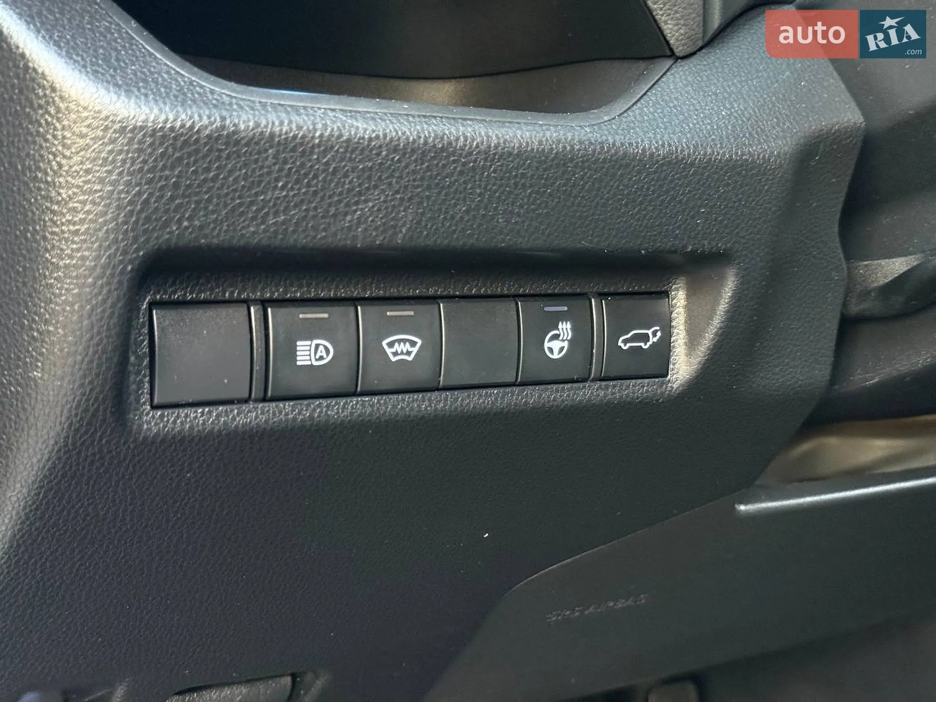 2021 Toyota RAV 4 - мініатюра 33