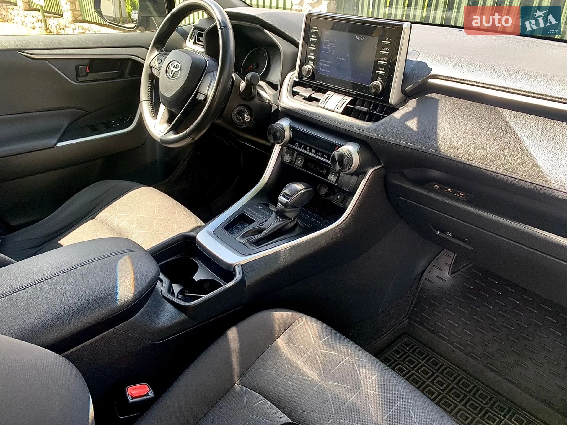 2021 Toyota RAV 4 - мініатюра 19