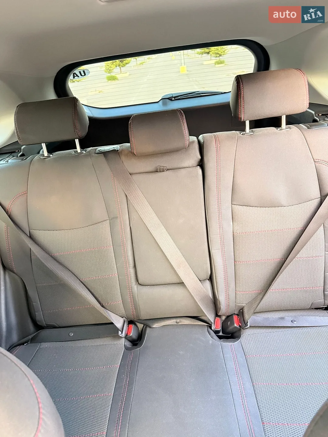 2019 Toyota RAV 4 - мініатюра 16