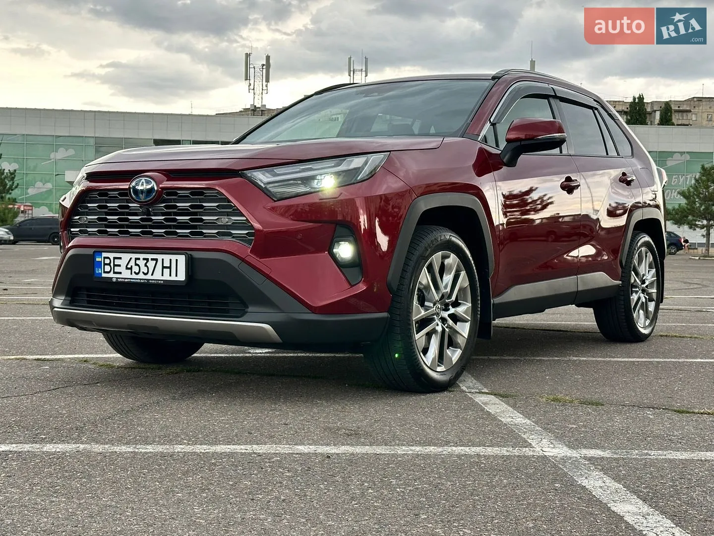 2025 Toyota RAV 4 - мініатюра 4