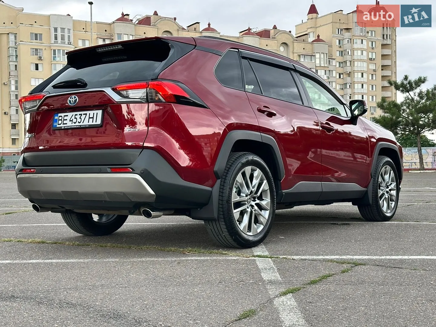 2025 Toyota RAV 4 - мініатюра 13