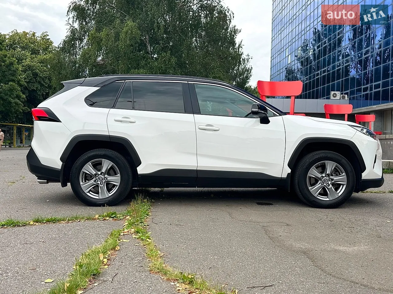 2023 Toyota RAV 4 - мініатюра 40