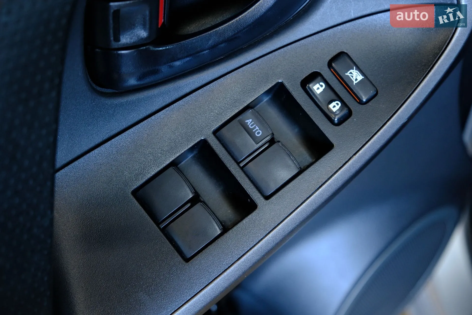 2014 Toyota RAV 4 - мініатюра 22