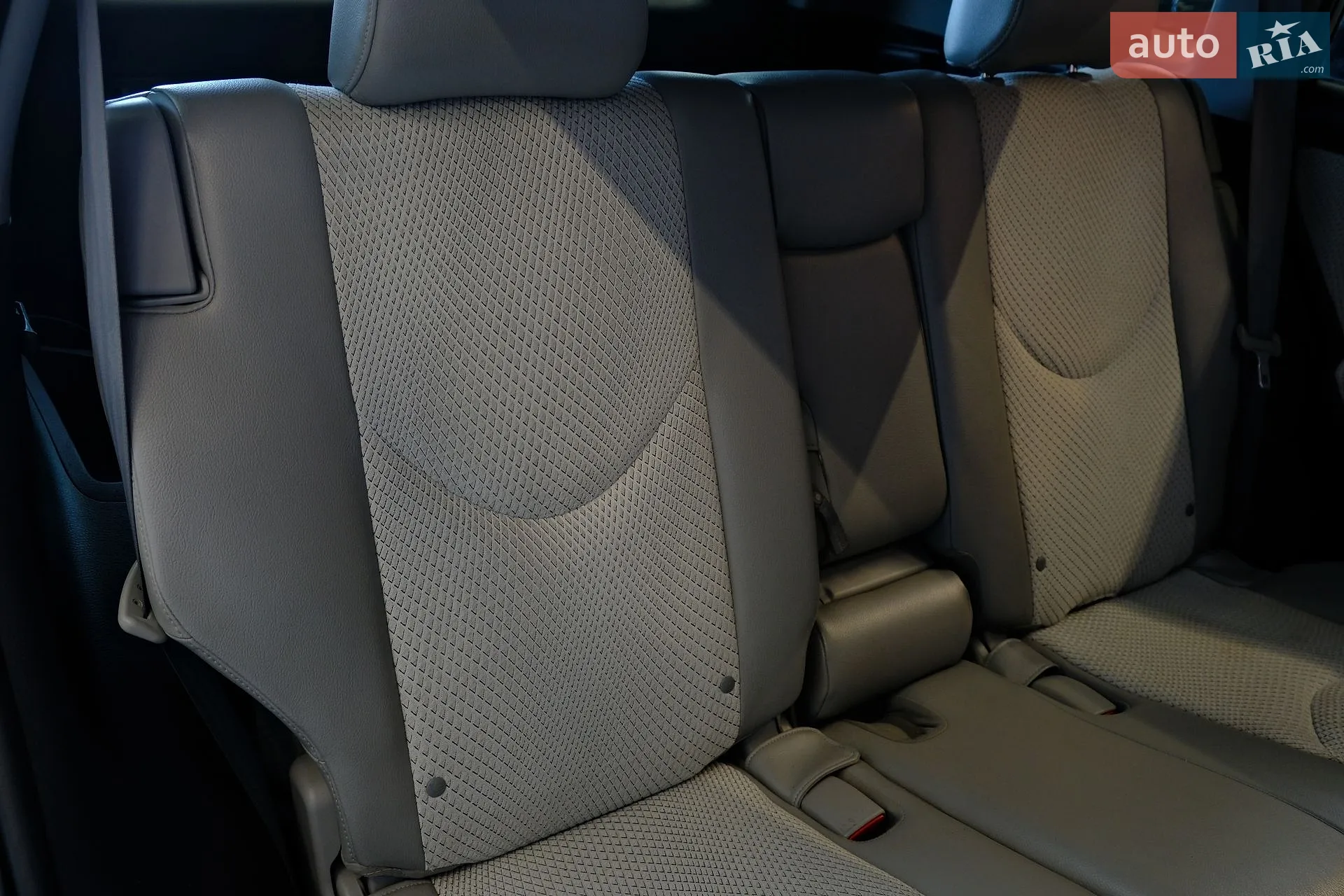 2014 Toyota RAV 4 - мініатюра 32
