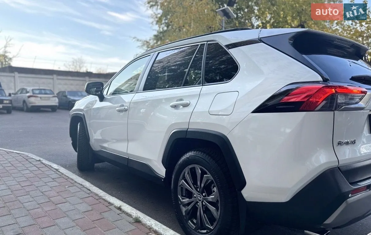 2024 Toyota RAV 4 - мініатюра 17