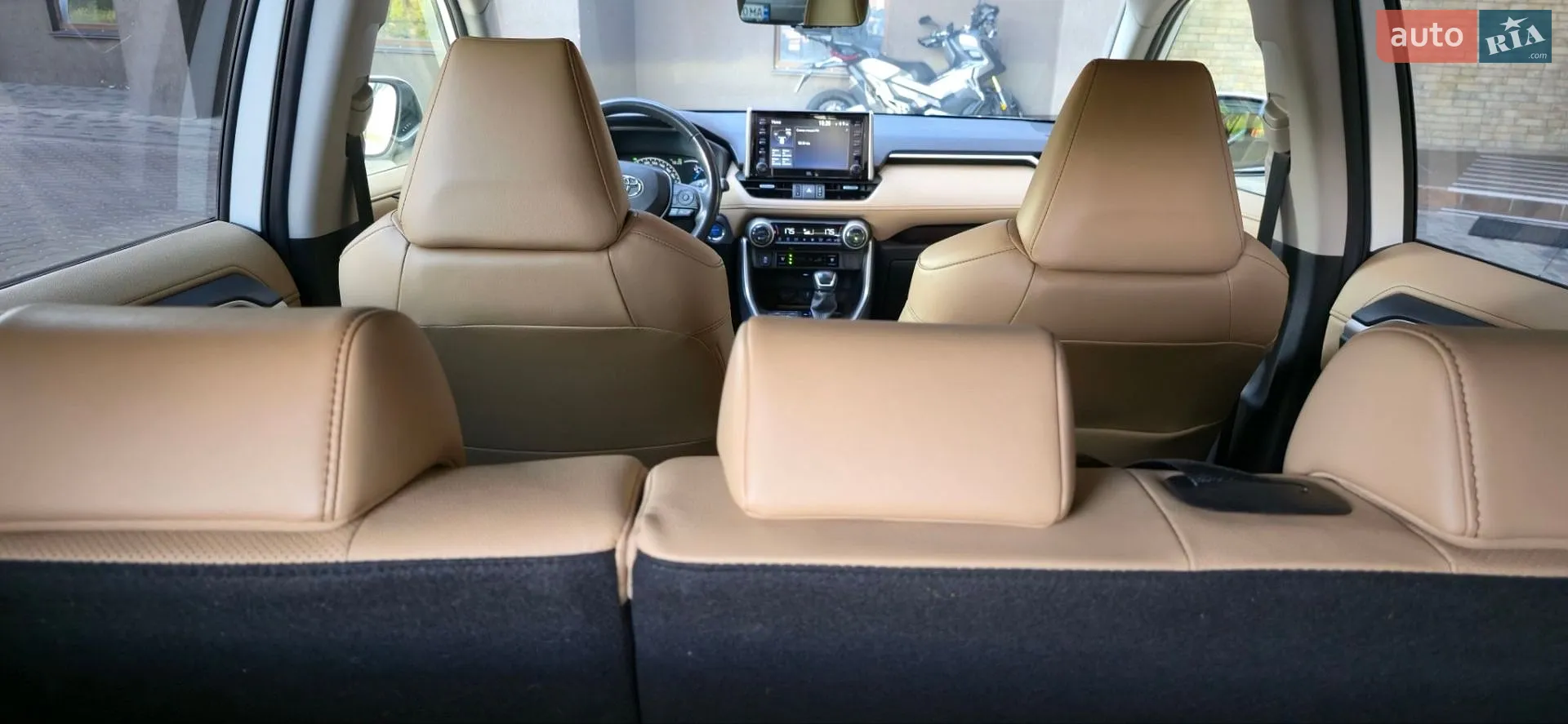 2021 Toyota RAV 4 - мініатюра 3