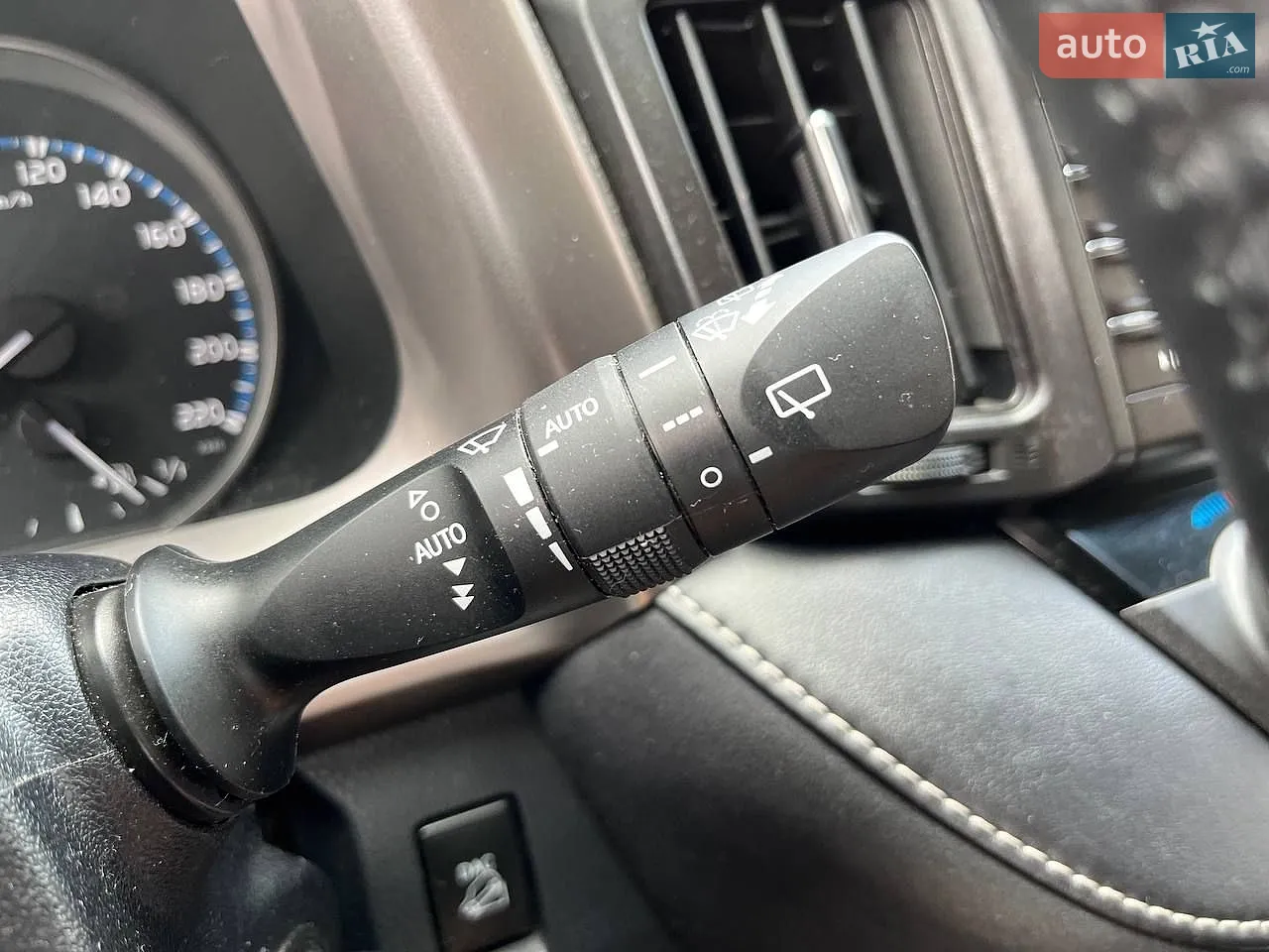 2017 Toyota RAV 4 - мініатюра 23